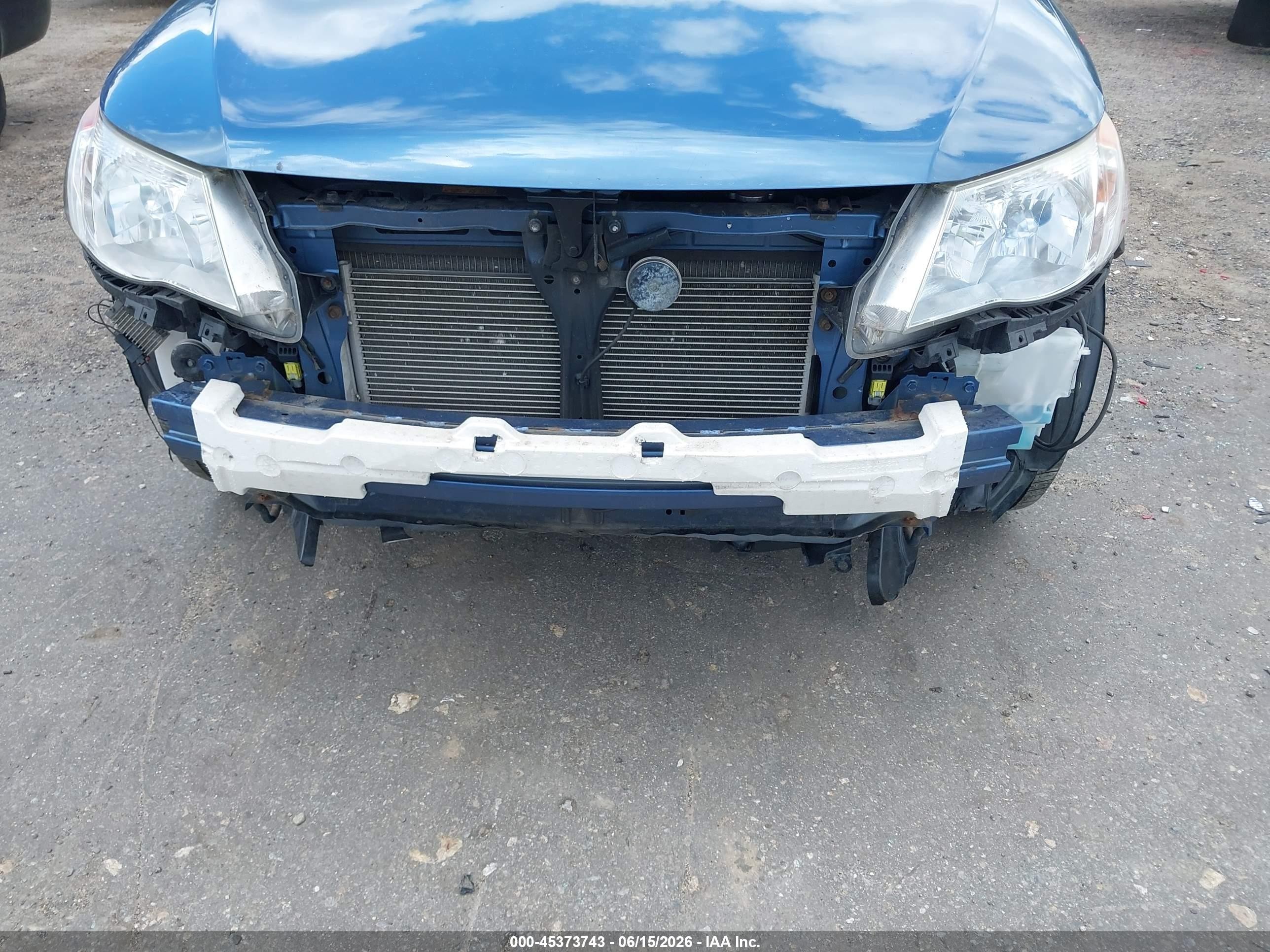 2010 Subaru Forester 2.5x Premium Blue vin: JF2SH6CC5AH903193