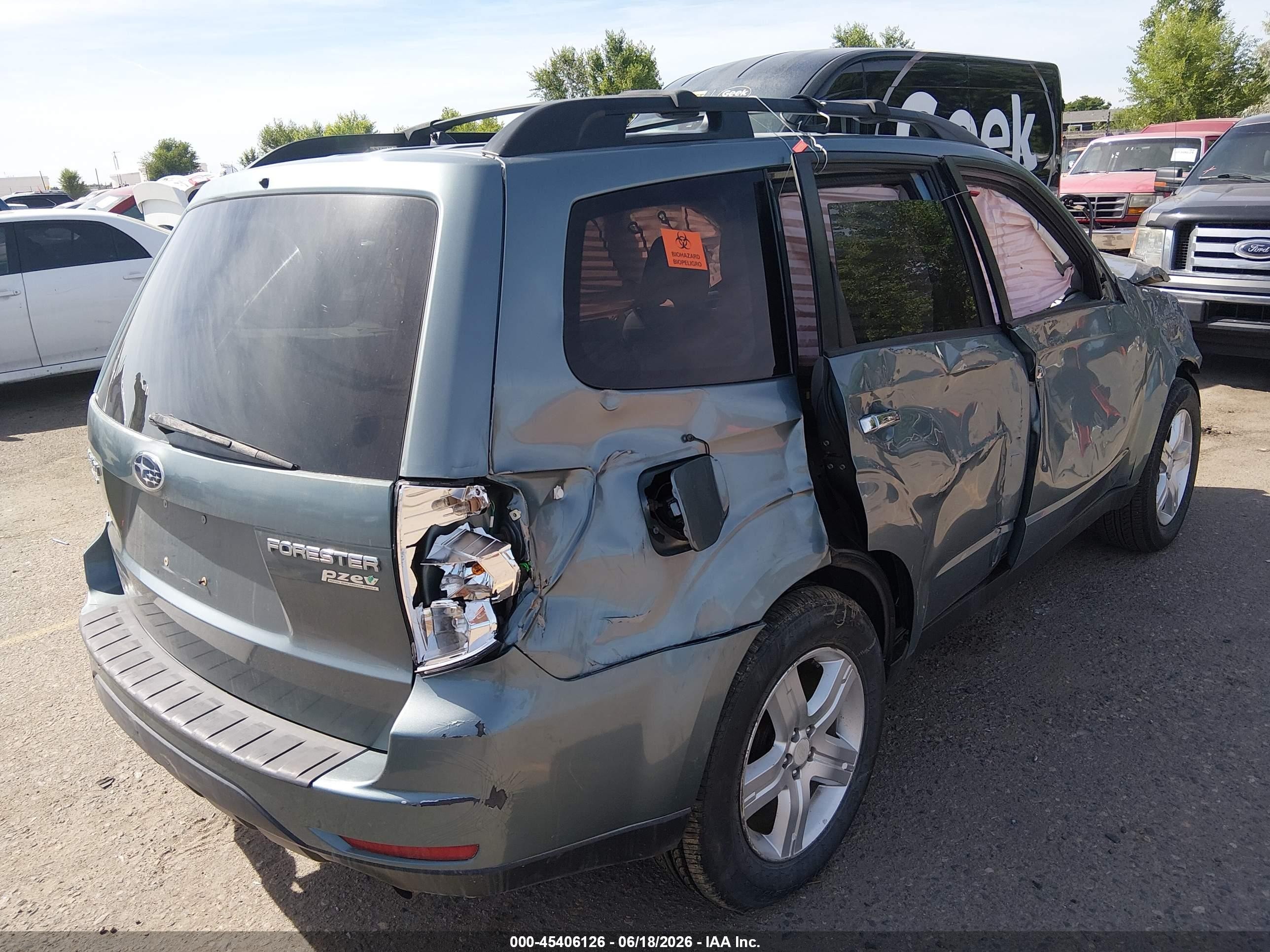 2010 Subaru Forester 2.5x Premium Green vin: JF2SH6CC6AG905864