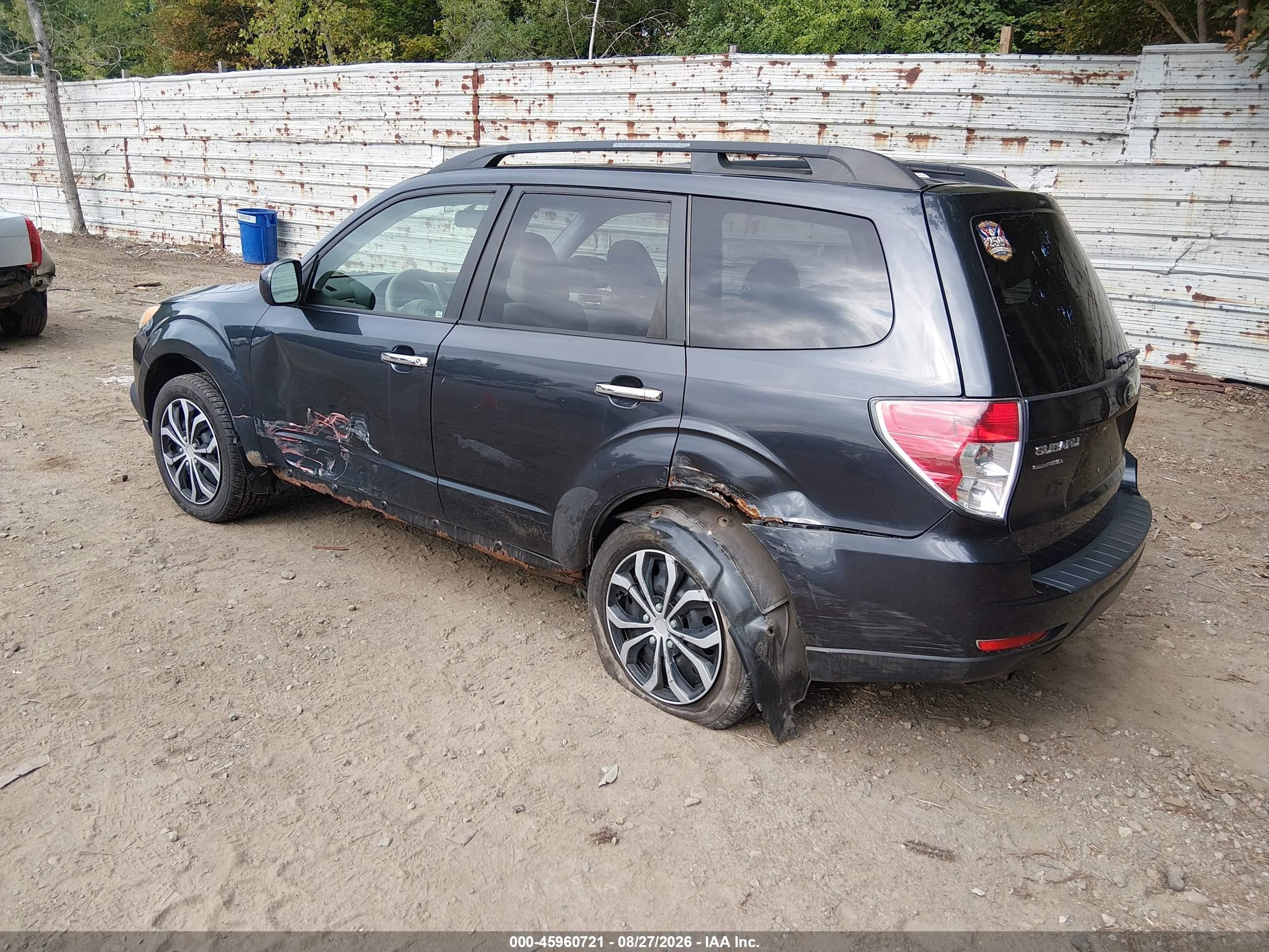 2010 Subaru Forester 2.5x Premium Gray vin: JF2SH6CC6AH760612