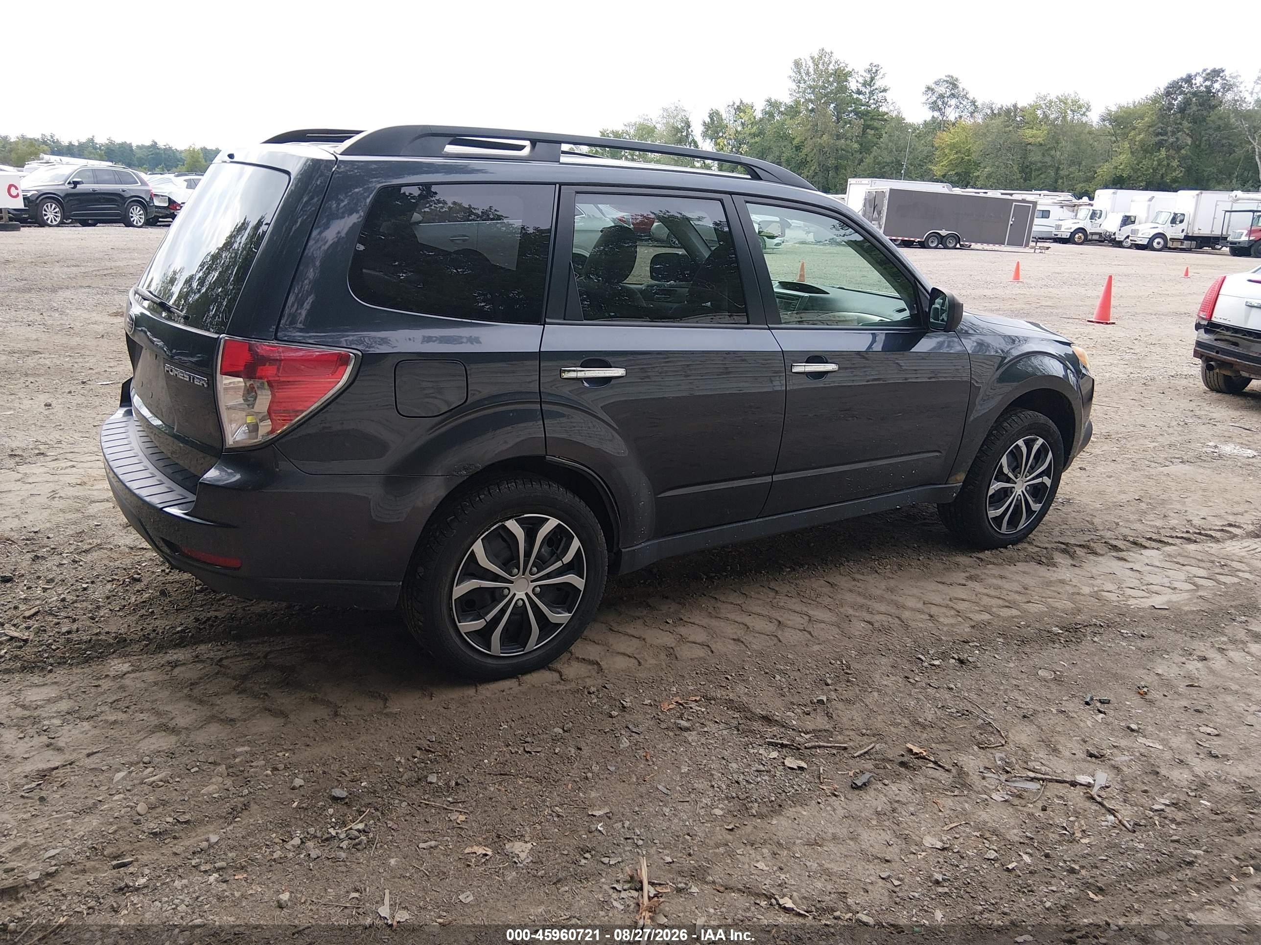 2010 Subaru Forester 2.5x Premium Gray vin: JF2SH6CC6AH760612