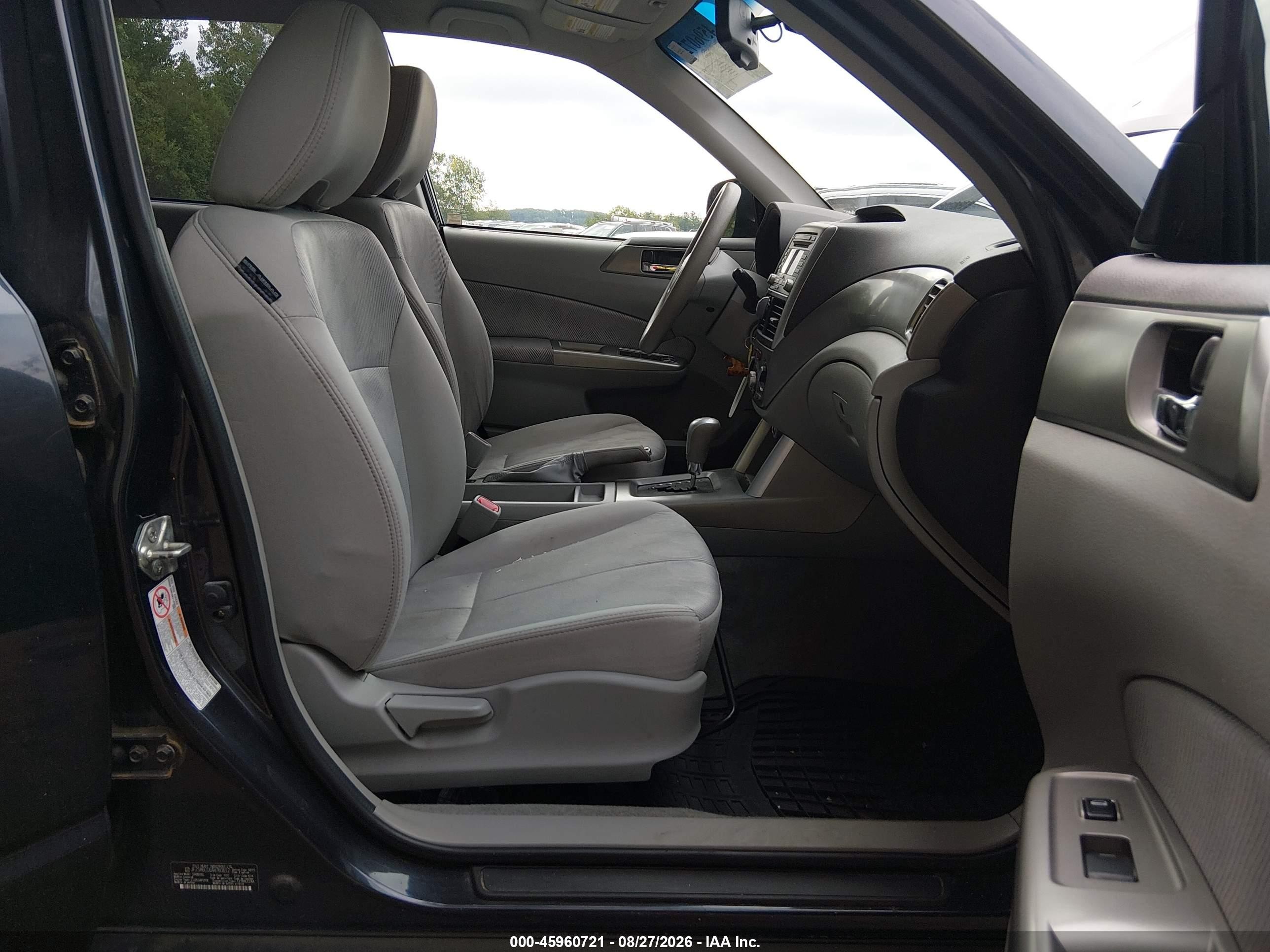 2010 Subaru Forester 2.5x Premium Gray vin: JF2SH6CC6AH760612
