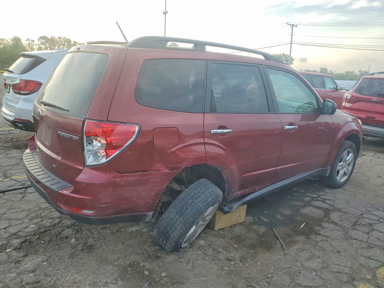 2010 Subaru Forester 2.5x Premium Red vin: JF2SH6CC6AH901873