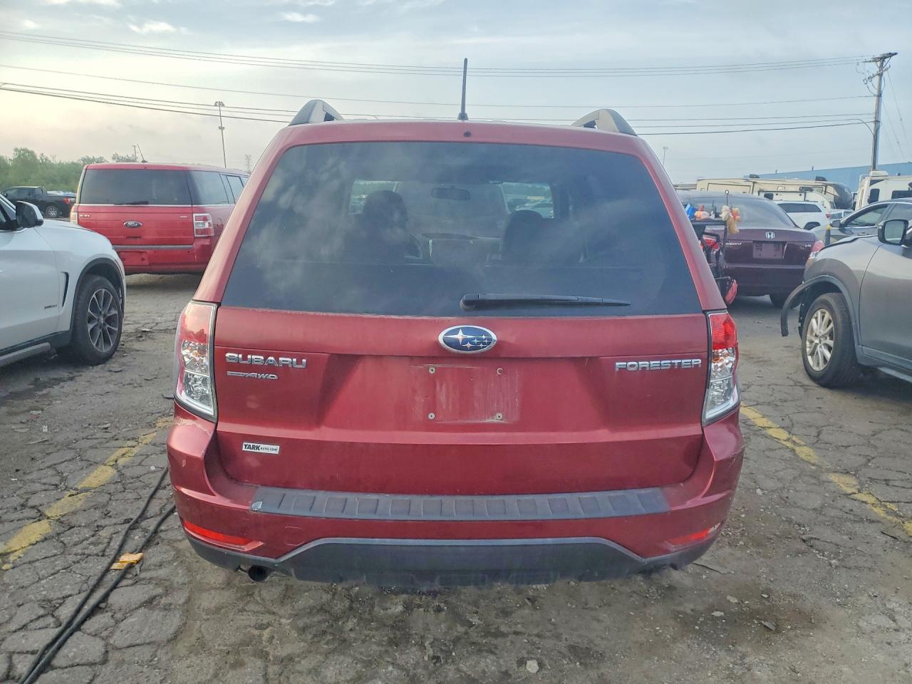 2010 Subaru Forester 2.5x Premium Red vin: JF2SH6CC6AH901873