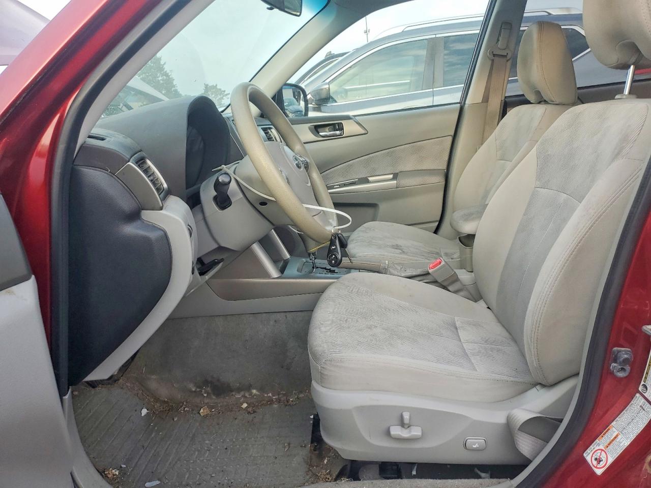 2010 Subaru Forester 2.5x Premium Red vin: JF2SH6CC6AH901873