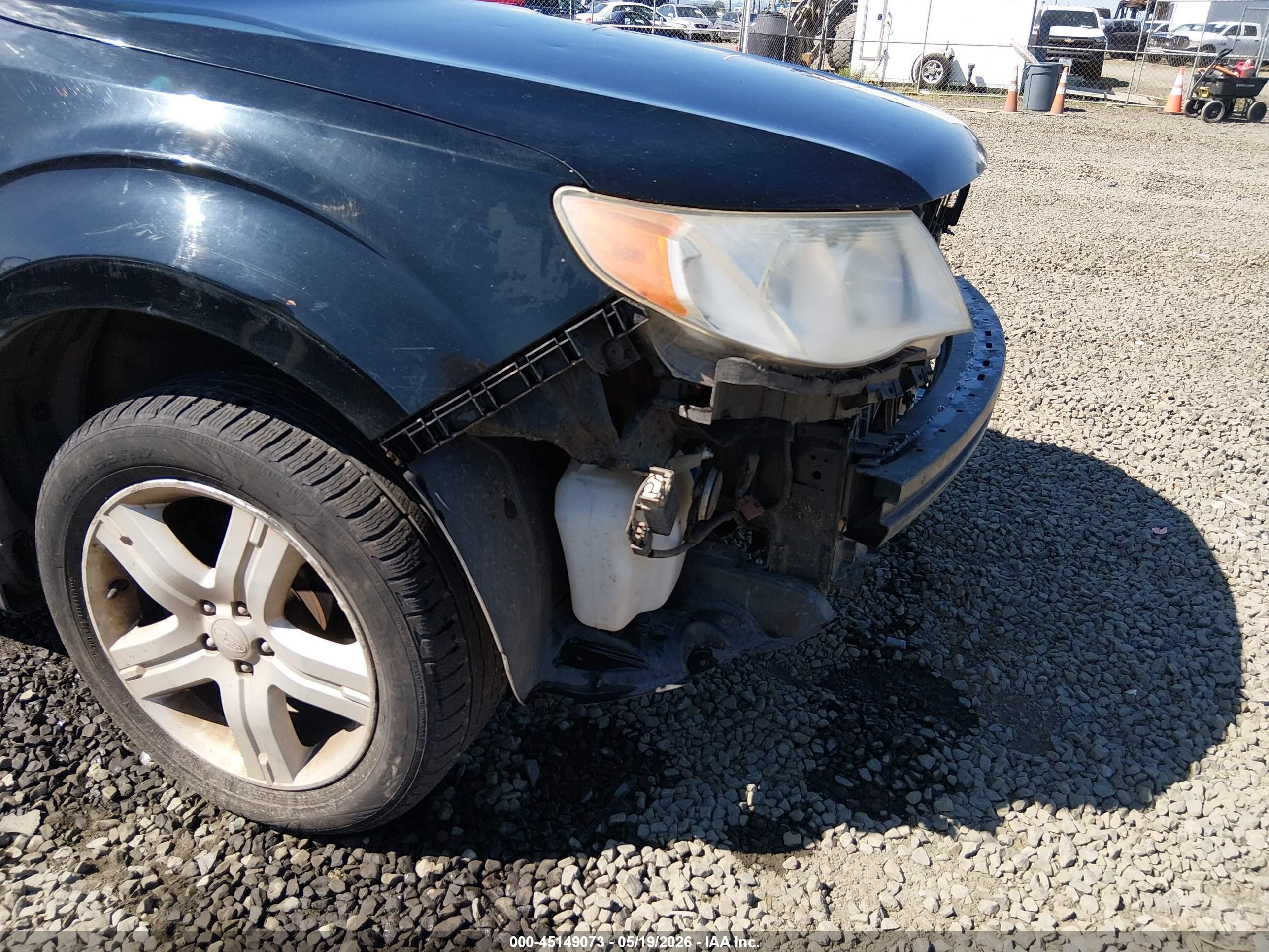 2010 Subaru Forester 2.5x Premium Black vin: JF2SH6CC6AH904403