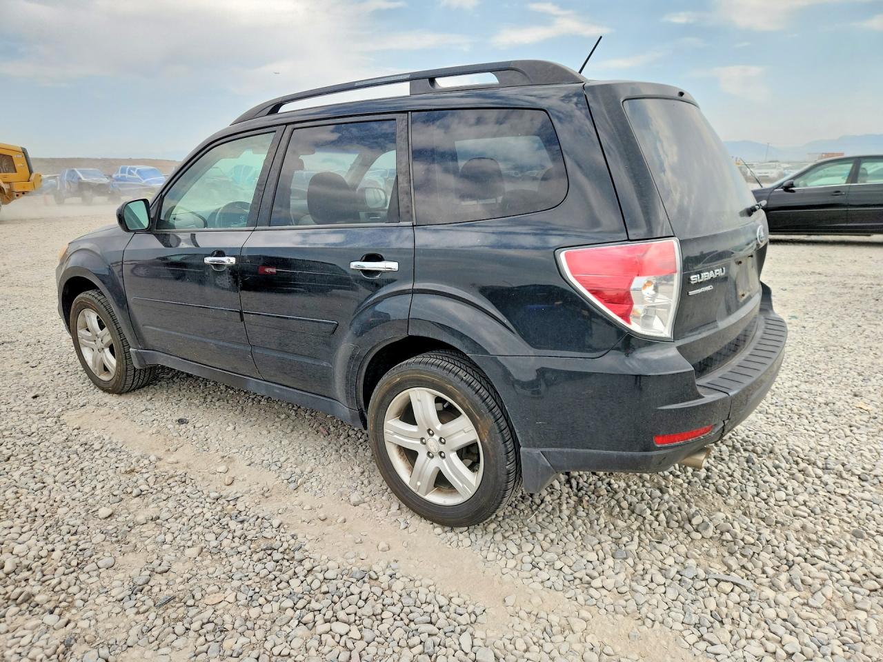 2010 Subaru Forester 2.5x Premium Black vin: JF2SH6CC6AH908323
