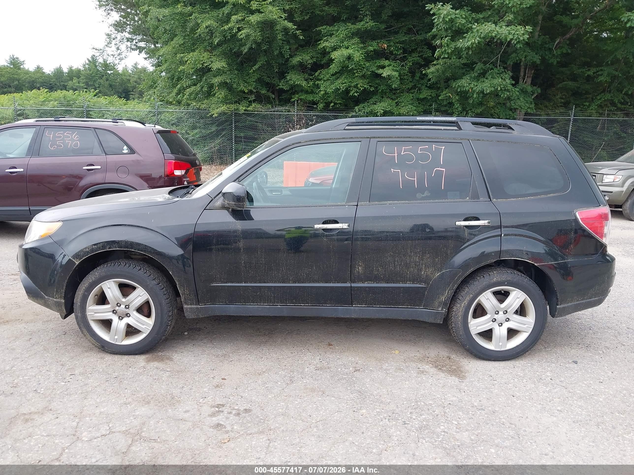 2010 Subaru Forester 2.5x Premium Black vin: JF2SH6CC7AG907655