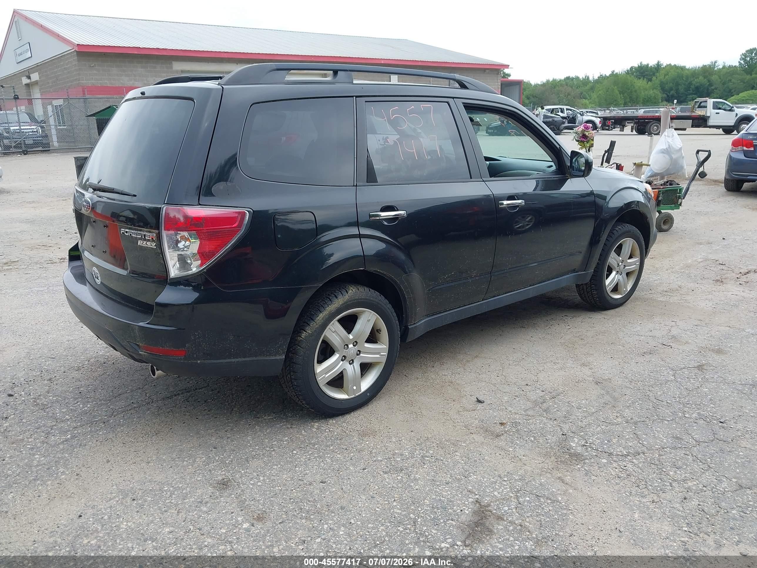 2010 Subaru Forester 2.5x Premium Black vin: JF2SH6CC7AG907655
