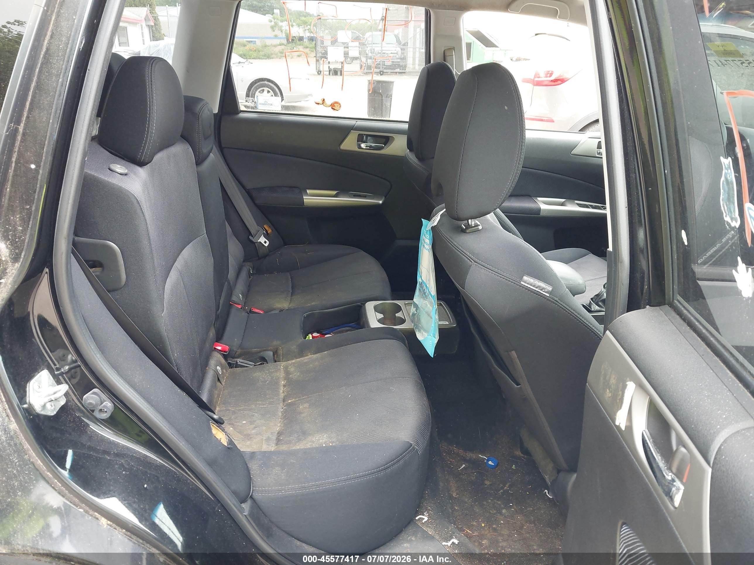 2010 Subaru Forester 2.5x Premium Black vin: JF2SH6CC7AG907655
