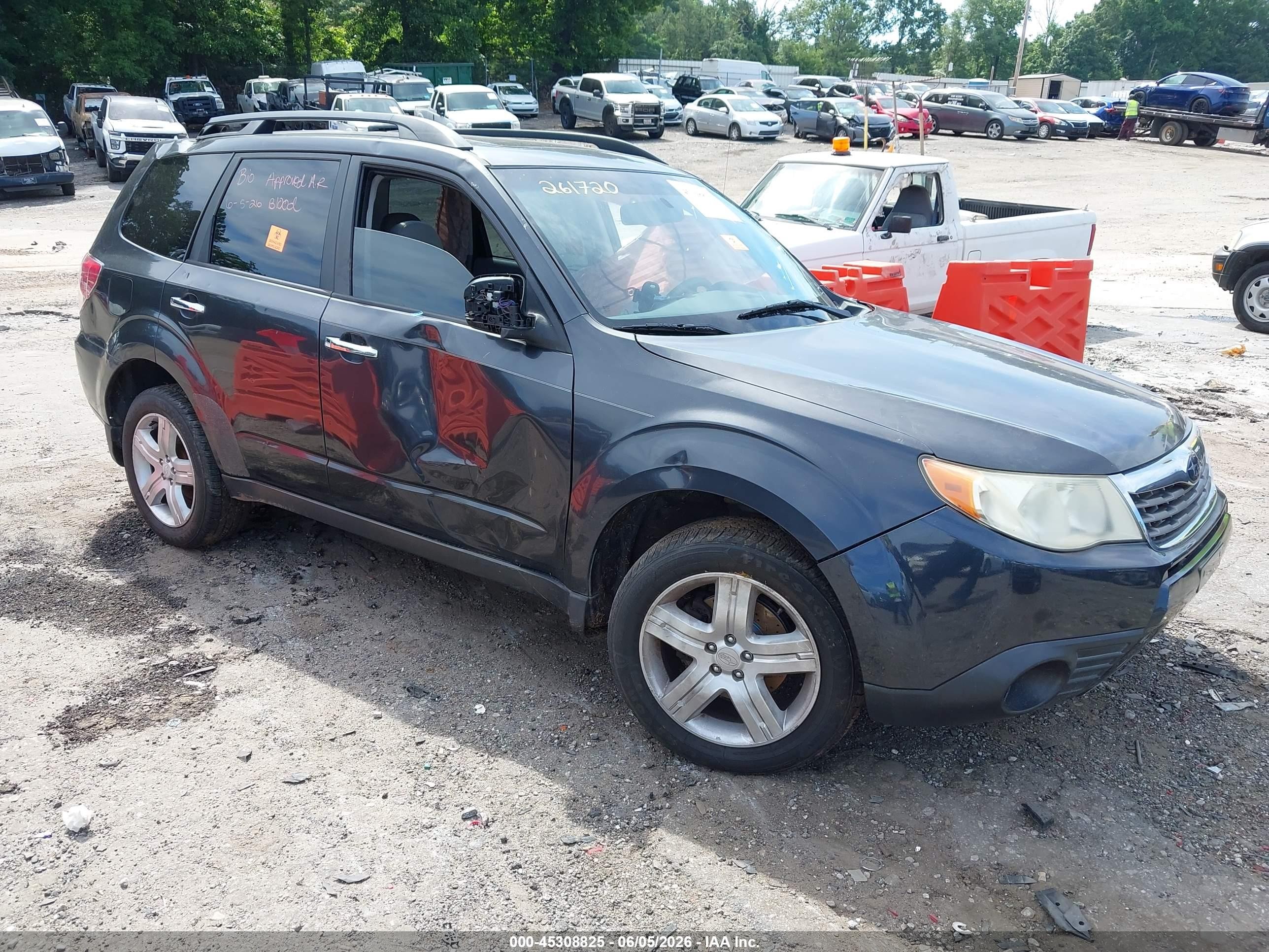 2010 Subaru Forester 2.5x Premium Black vin: JF2SH6CC7AH706980
