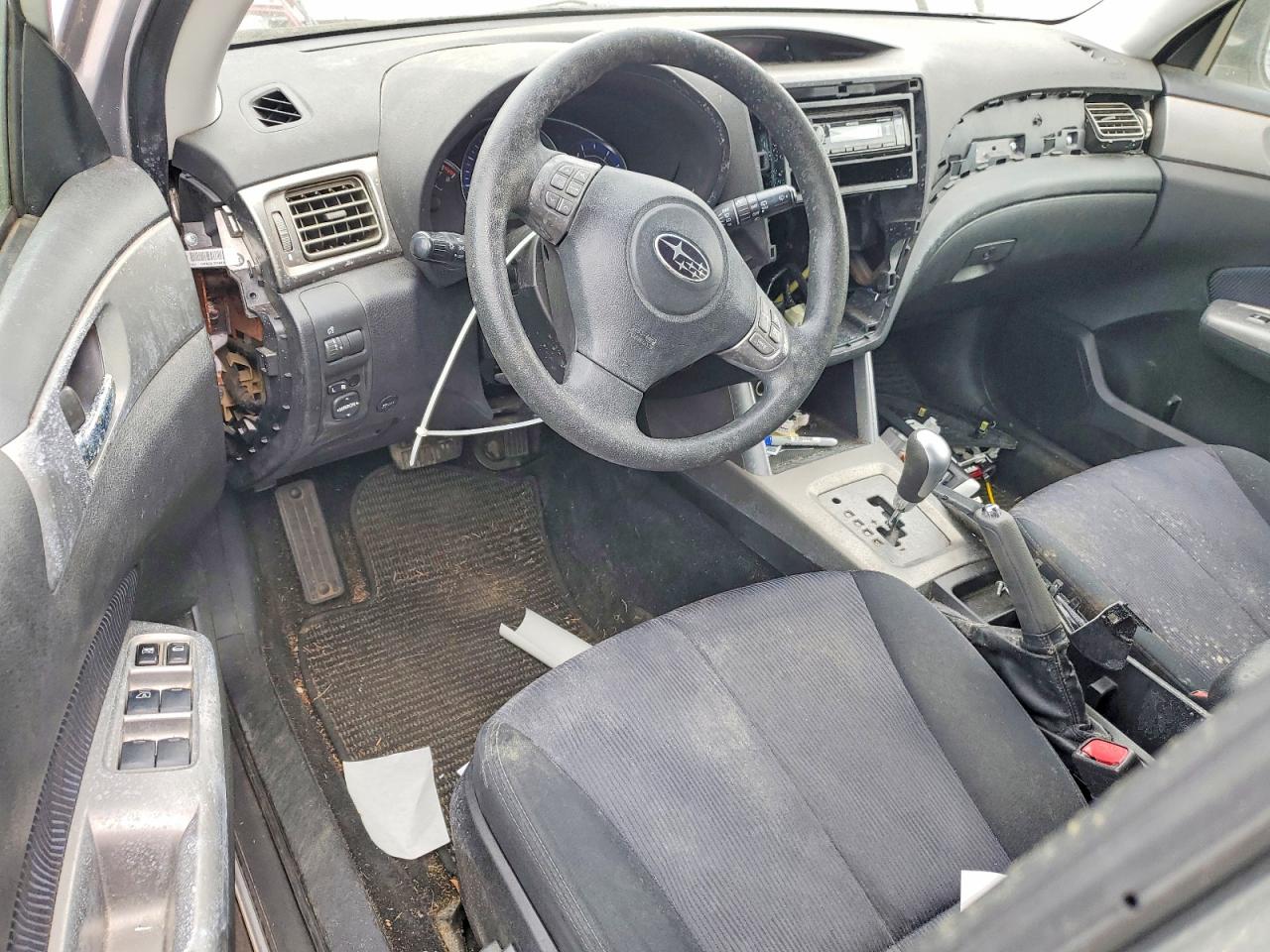 2010 Subaru Forester Silver vin: JF2SH6CC7AH720992