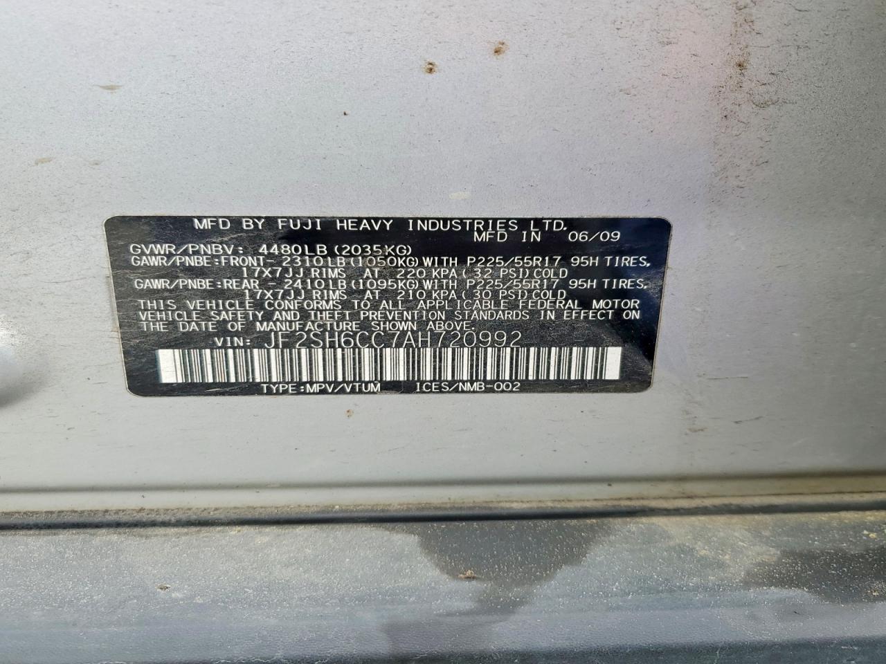 2010 Subaru Forester Silver vin: JF2SH6CC7AH720992