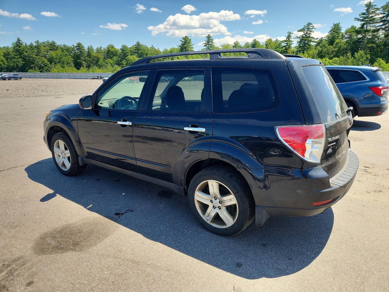 2010 Subaru Forester 2.5x Premium Black vin: JF2SH6CC7AH721009