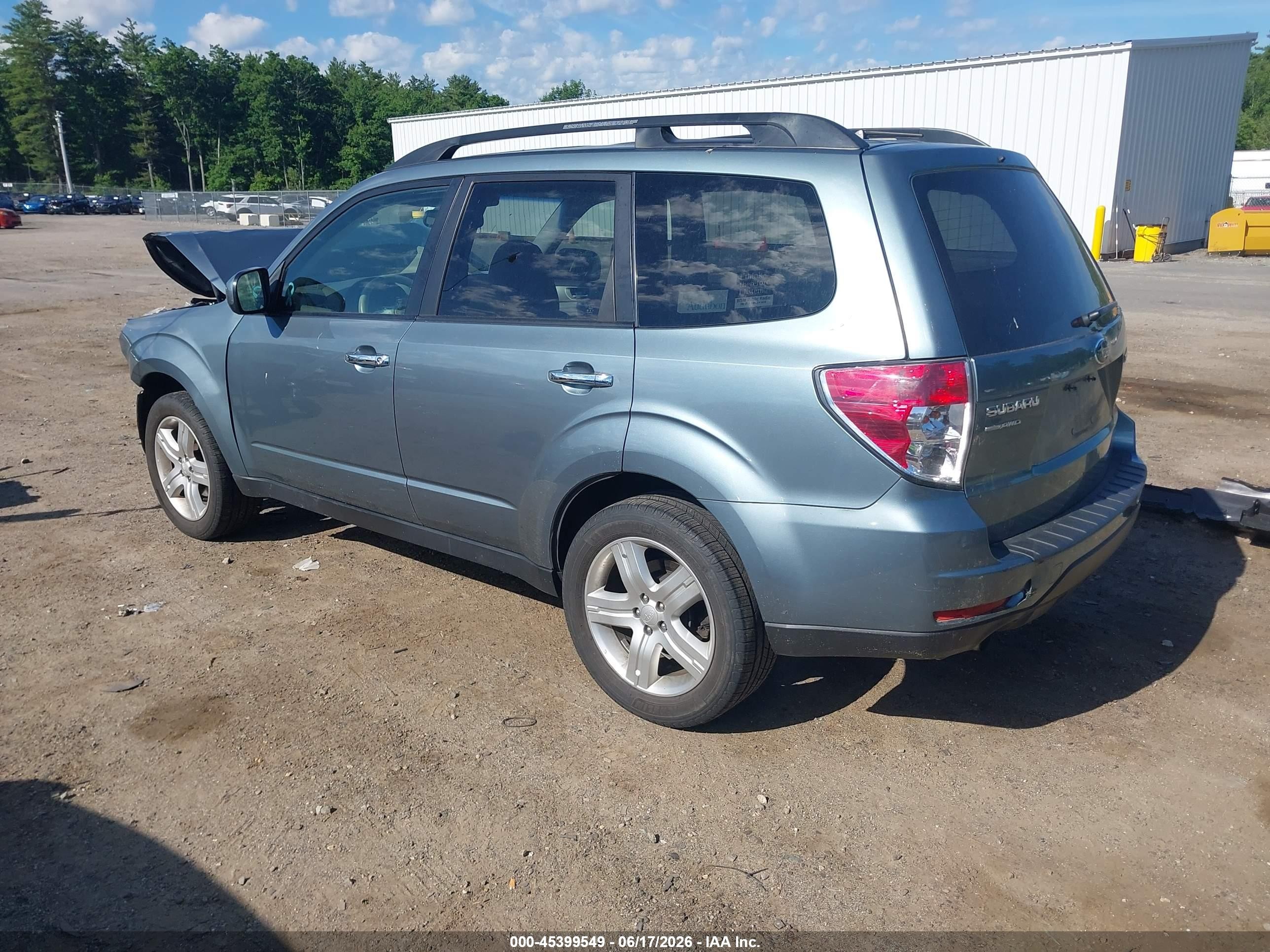 2010 Subaru Forester 2.5x Premium Green vin: JF2SH6CC7AH730860