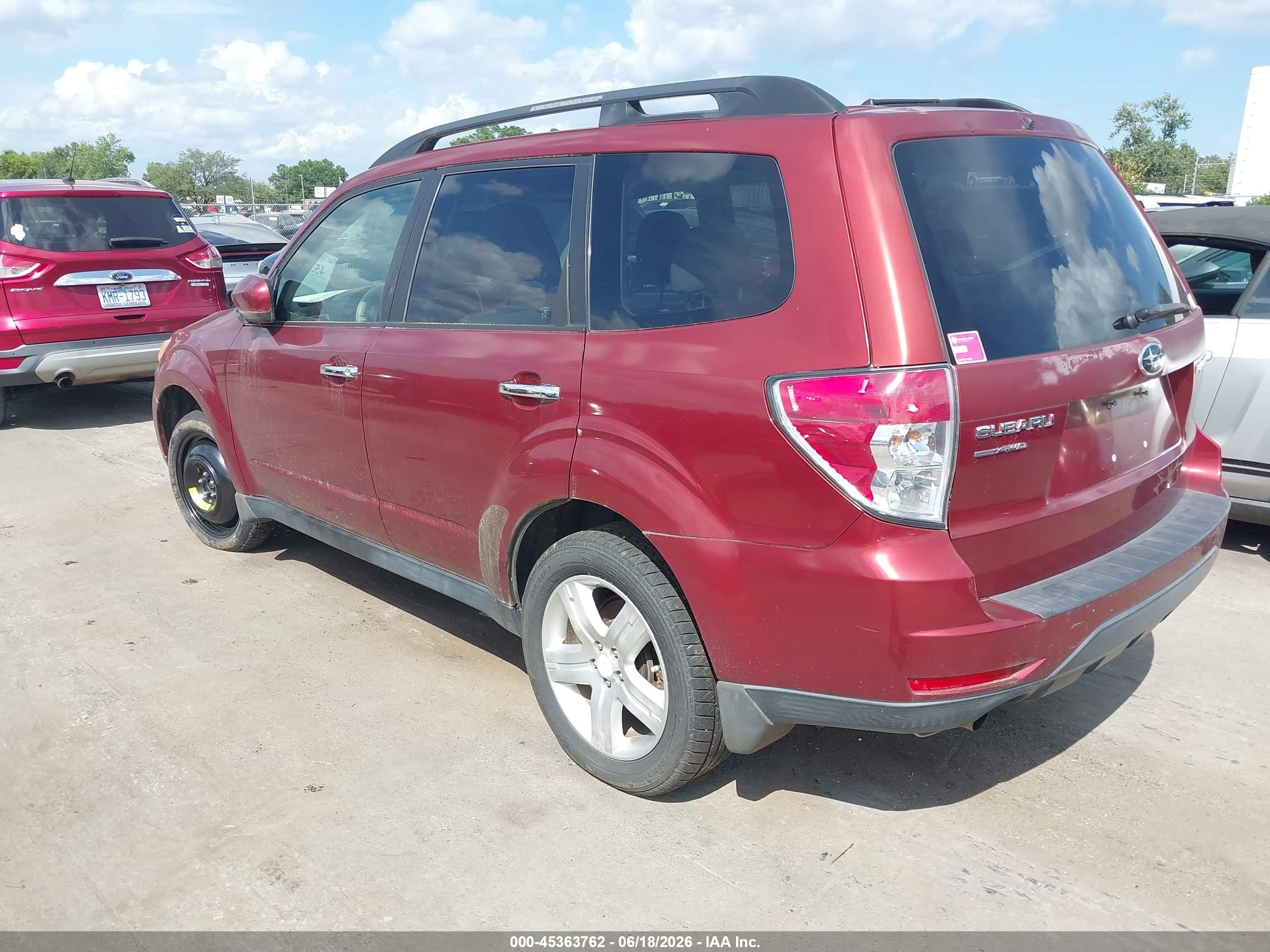 2010 Subaru Forester 2.5x Premium Красный vin: JF2SH6CC7AH746816