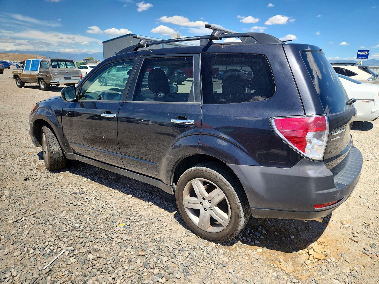 2010 Subaru Forester 2.5x Premium Black vin: JF2SH6CC7AH784739