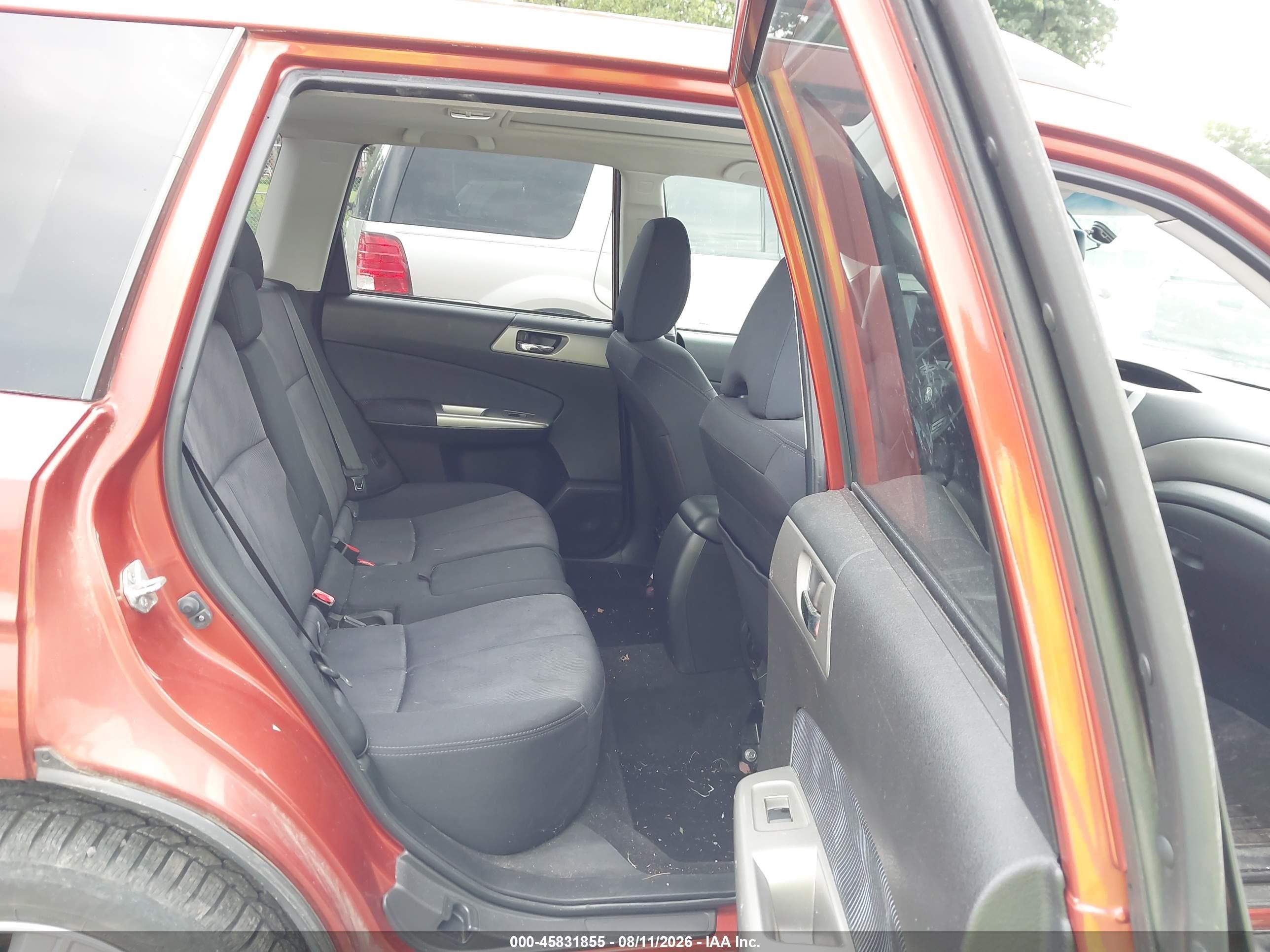 2010 Subaru Forester 2.5x Premium Orange vin: JF2SH6CC7AH908802