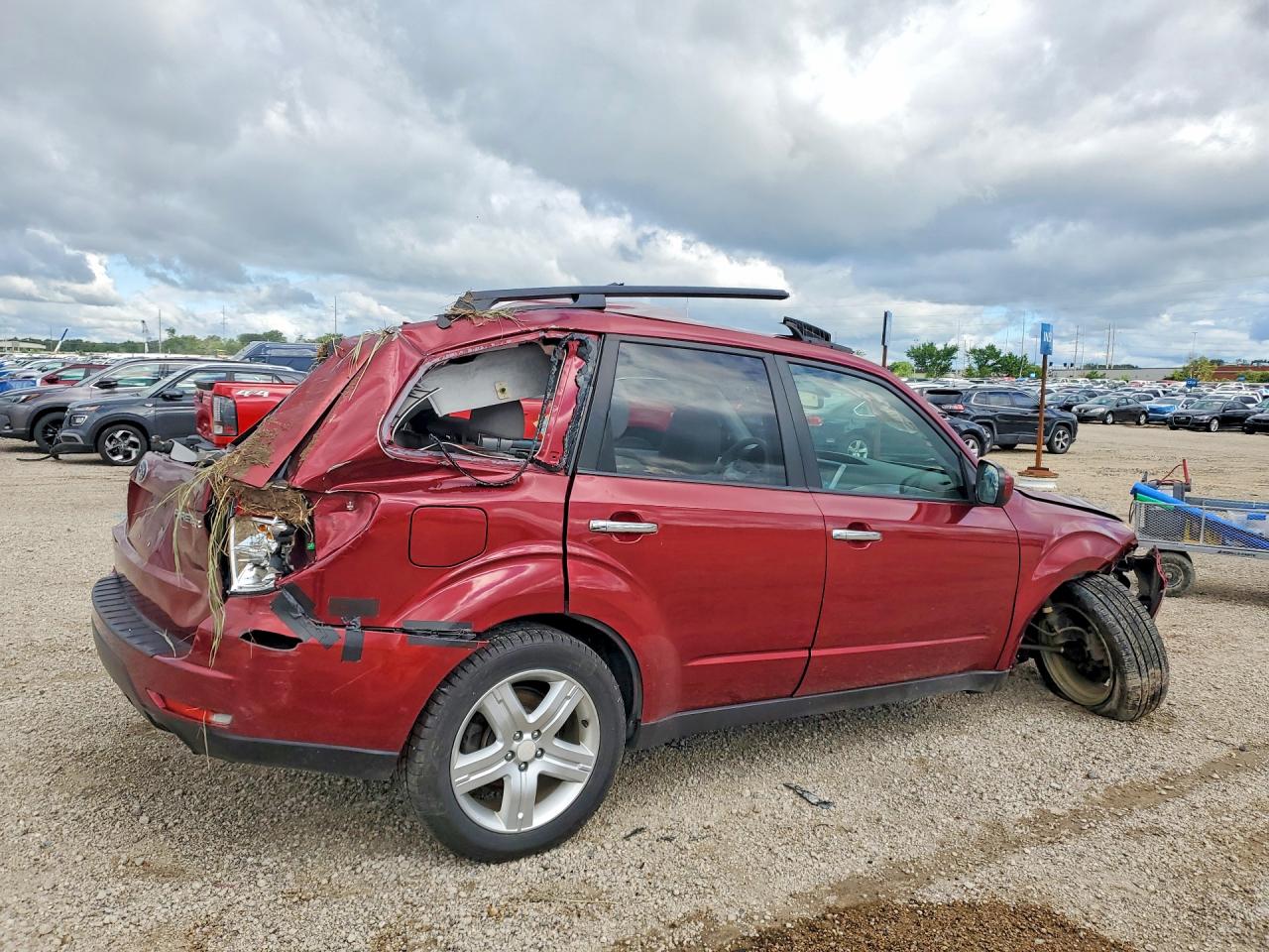 2010 Subaru Forester 2.5x Premium Maroon vin: JF2SH6CC7AH912011