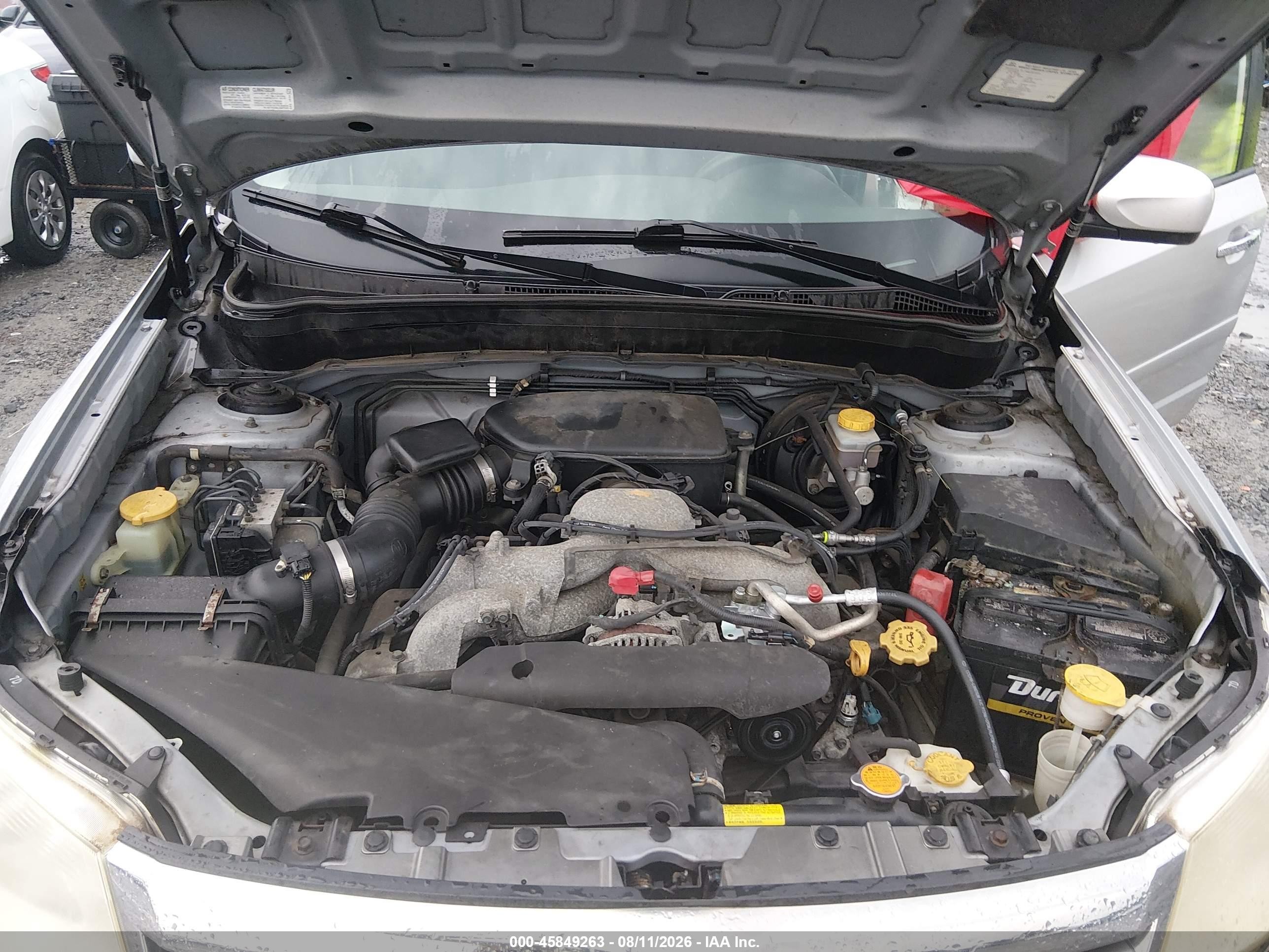 2010 Subaru Forester 2.5x Premium Серебряный vin: JF2SH6CC8AH731175