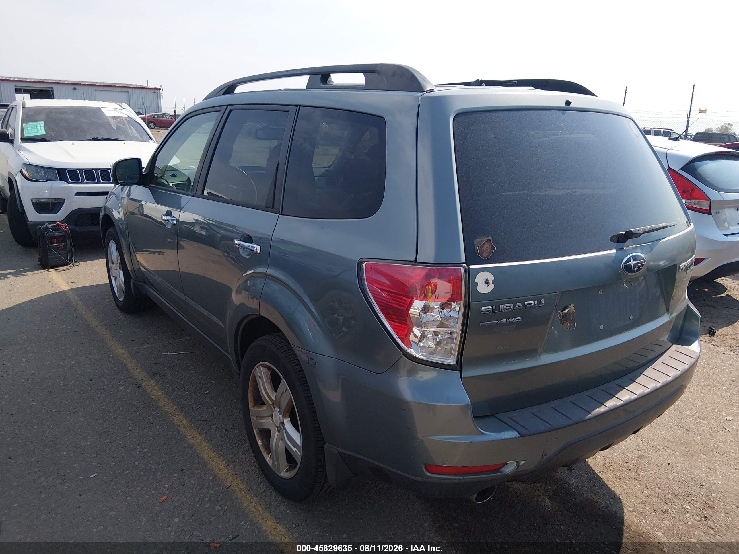 2010 Subaru Forester 2.5x Premium Gray vin: JF2SH6CC8AH735677