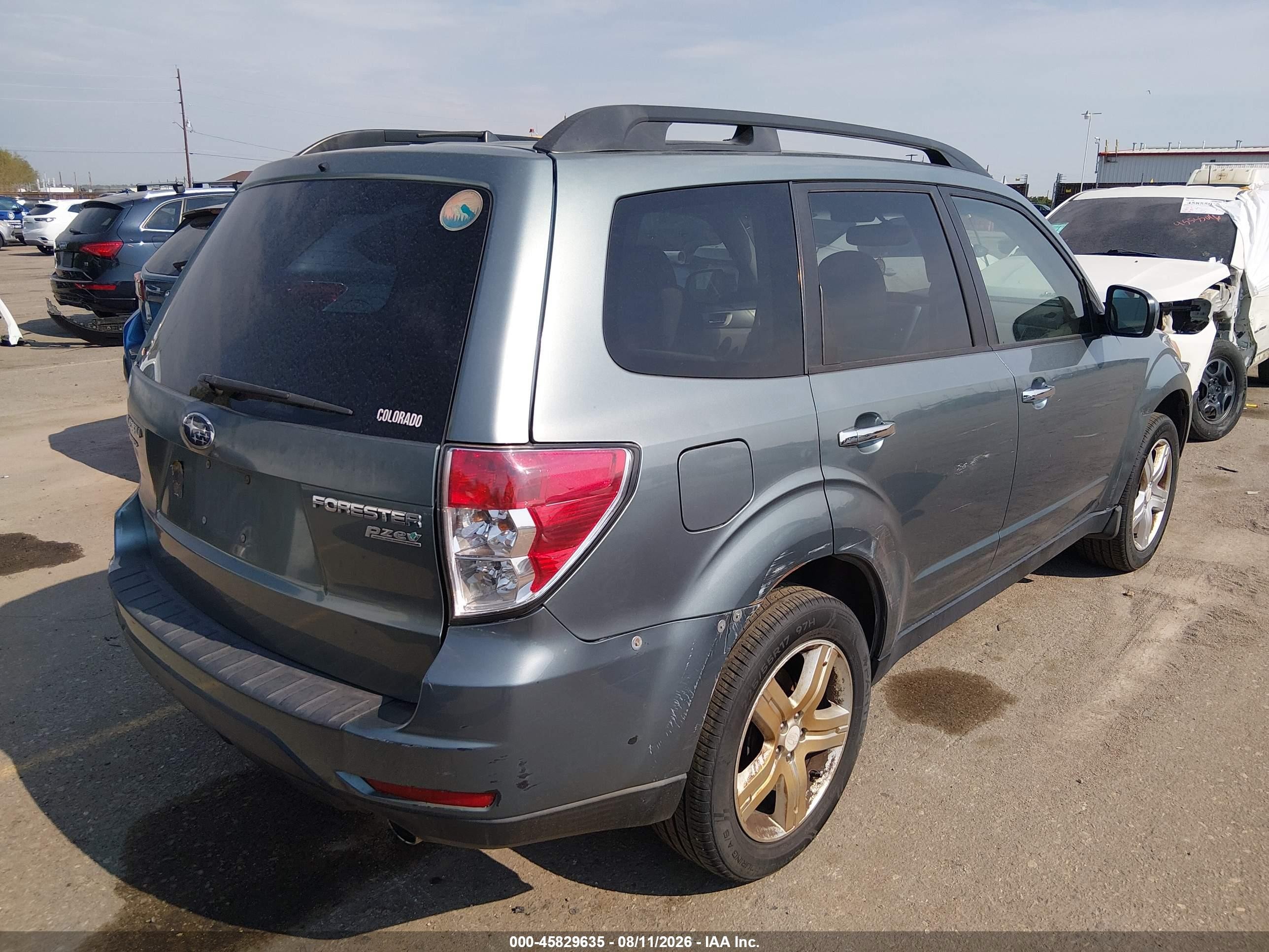 2010 Subaru Forester 2.5x Premium Gray vin: JF2SH6CC8AH735677