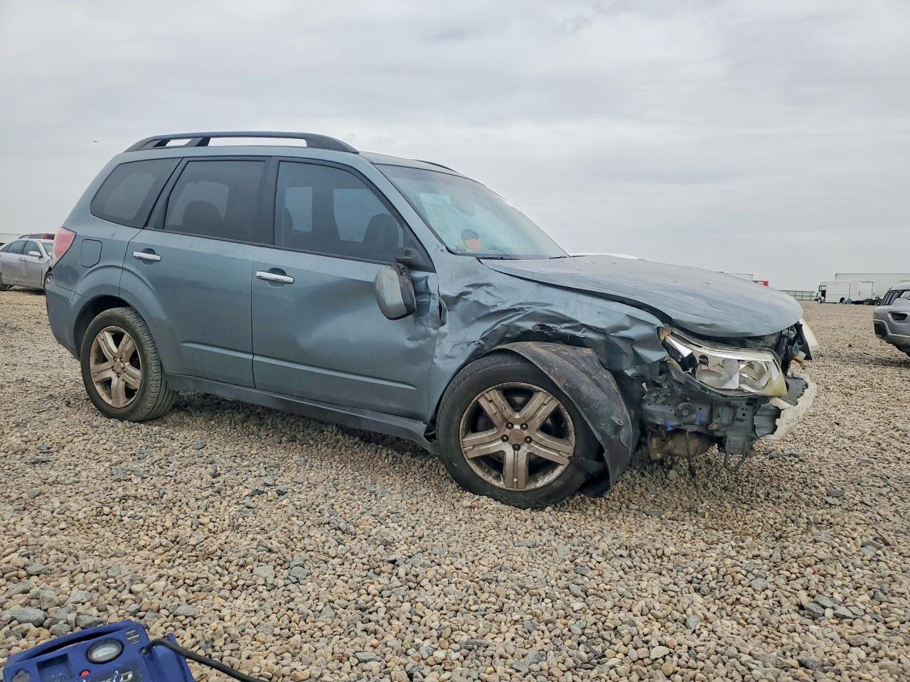 2010 Subaru Forester 2.5x Premium Teal vin: JF2SH6CC8AH751409