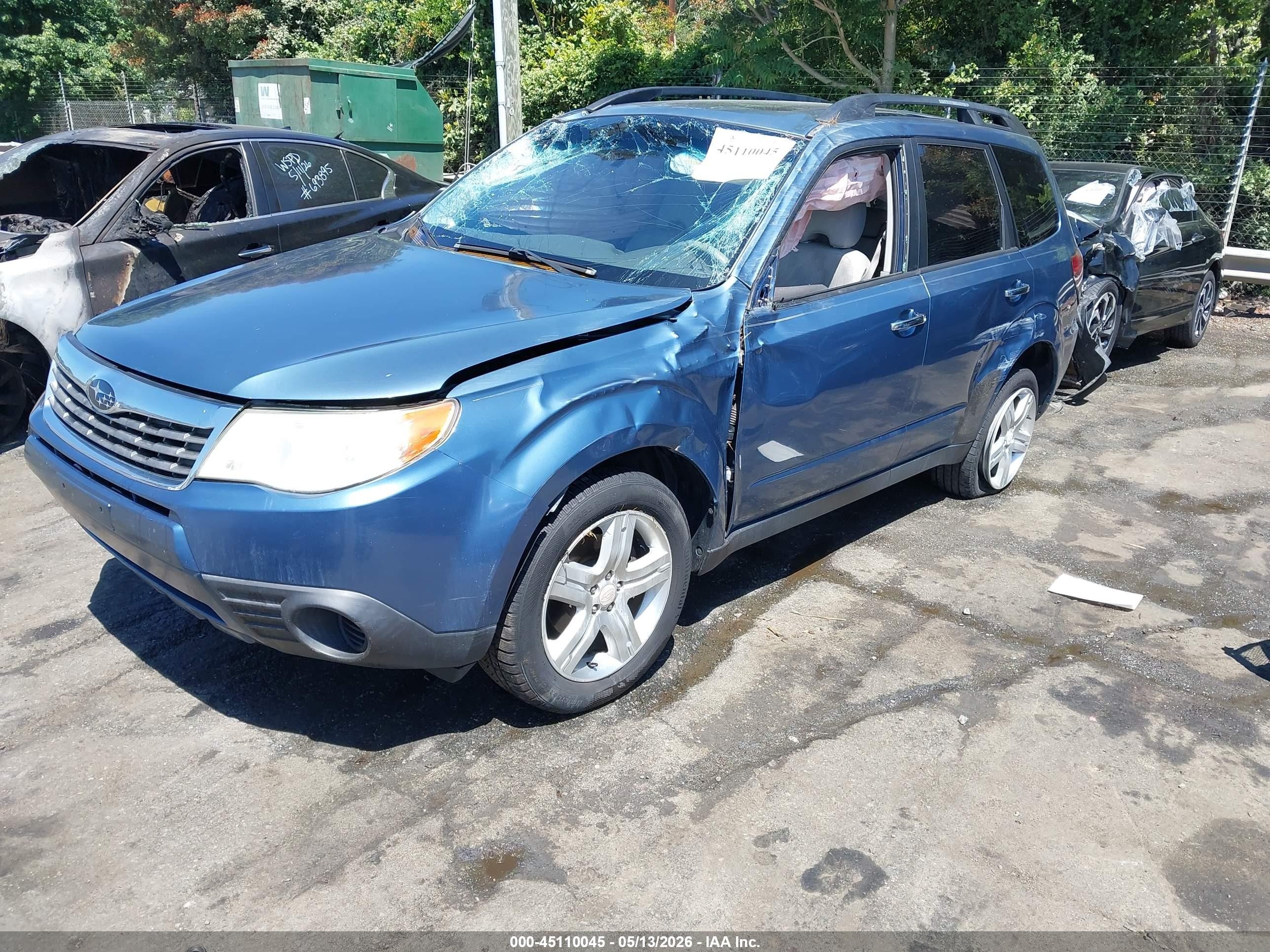 2010 Subaru Forester 2.5x Premium Blue vin: JF2SH6CC8AH765181