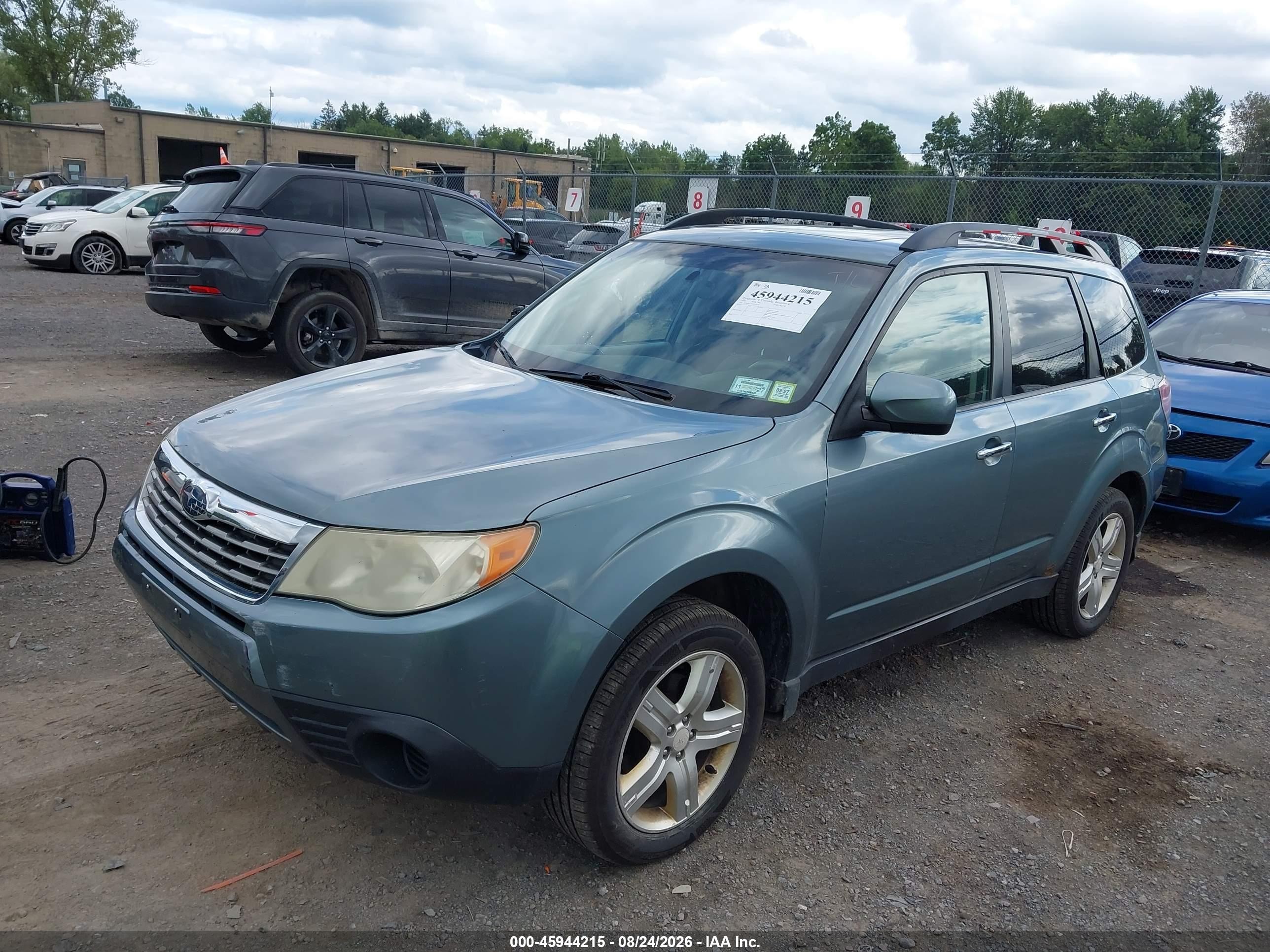 2010 Subaru Forester 2.5x Premium Light Blue vin: JF2SH6CC8AH772678