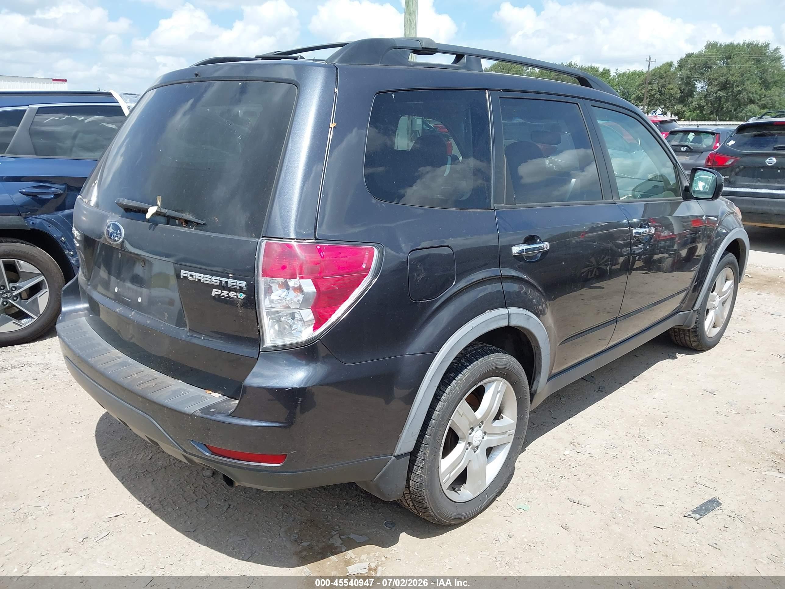 2010 Subaru Forester 2.5x Premium Black vin: JF2SH6CC8AH789464