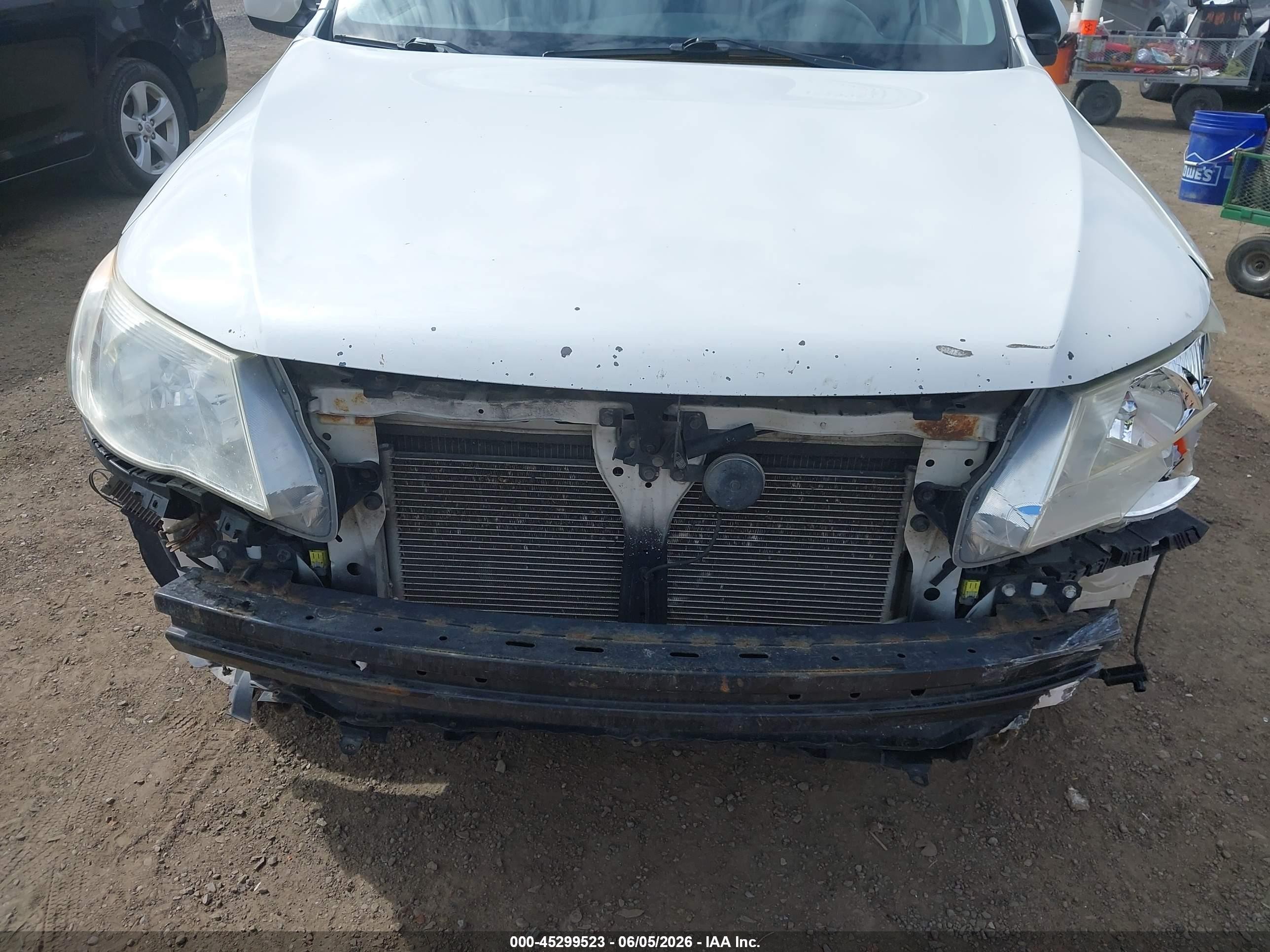 2010 Subaru Forester 2.5x Premium White vin: JF2SH6CC8AH795877