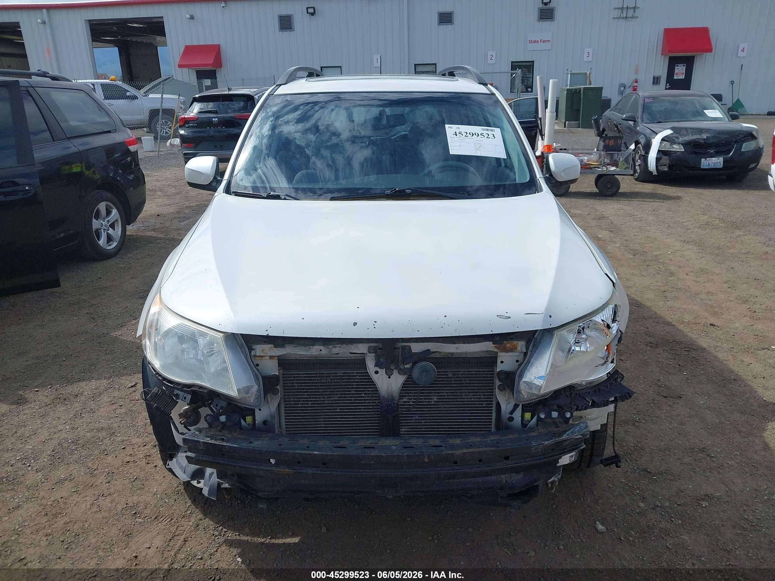 2010 Subaru Forester 2.5x Premium White vin: JF2SH6CC8AH795877