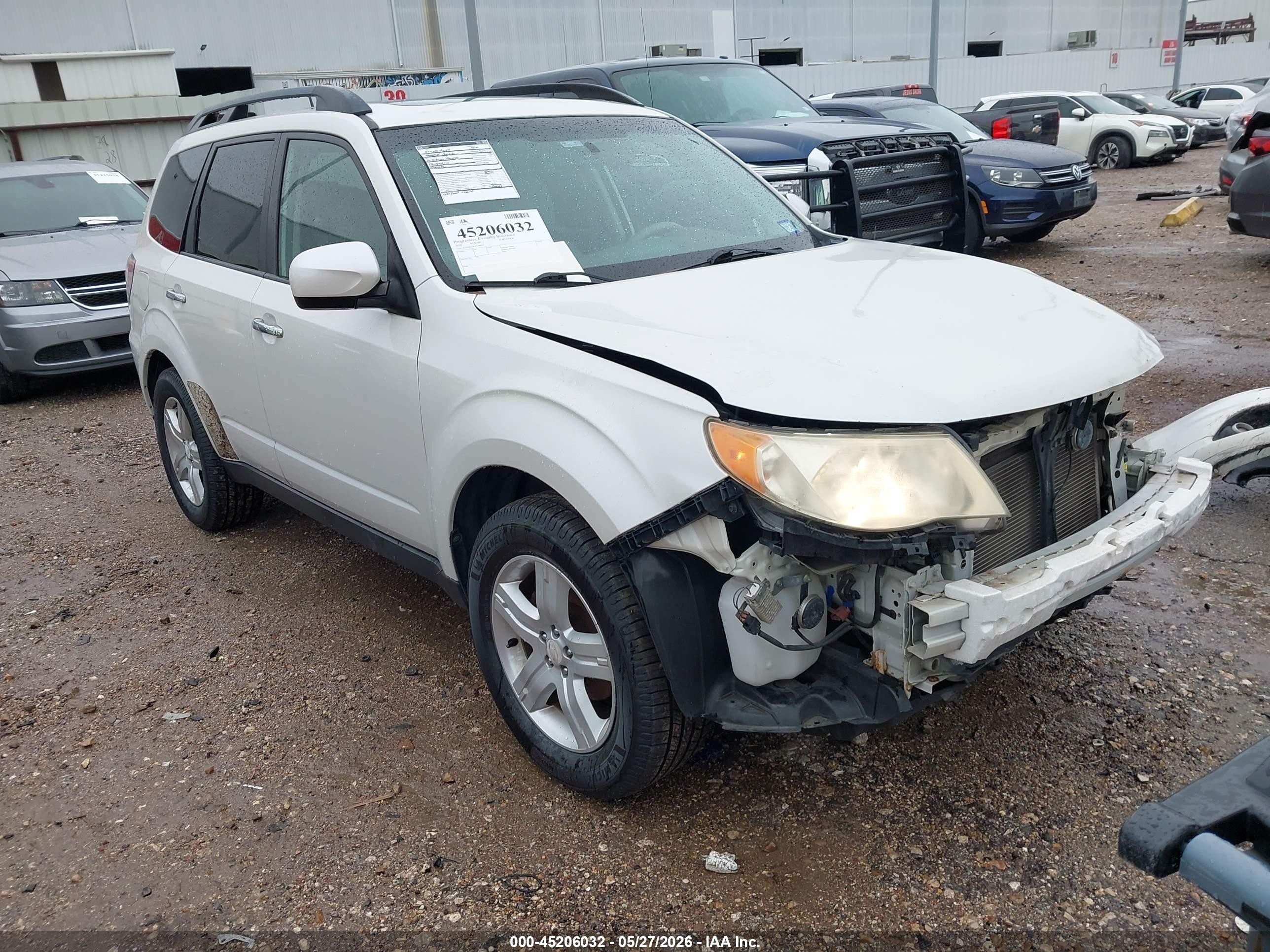 2010 Subaru Forester 2.5x Premium White vin: JF2SH6CC8AH798827