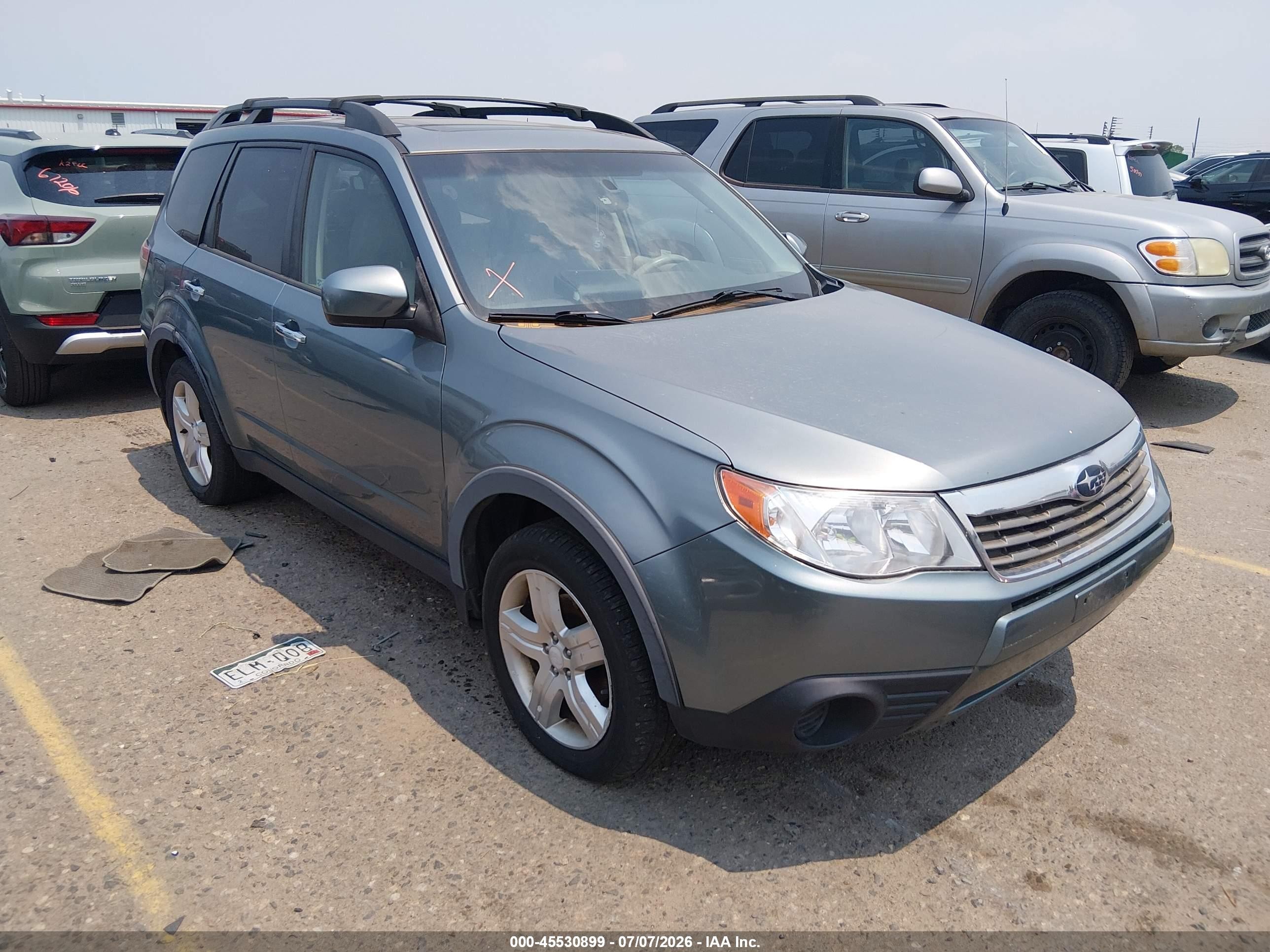 2010 Subaru Forester 2.5x Premium Blue vin: JF2SH6CC8AH907822