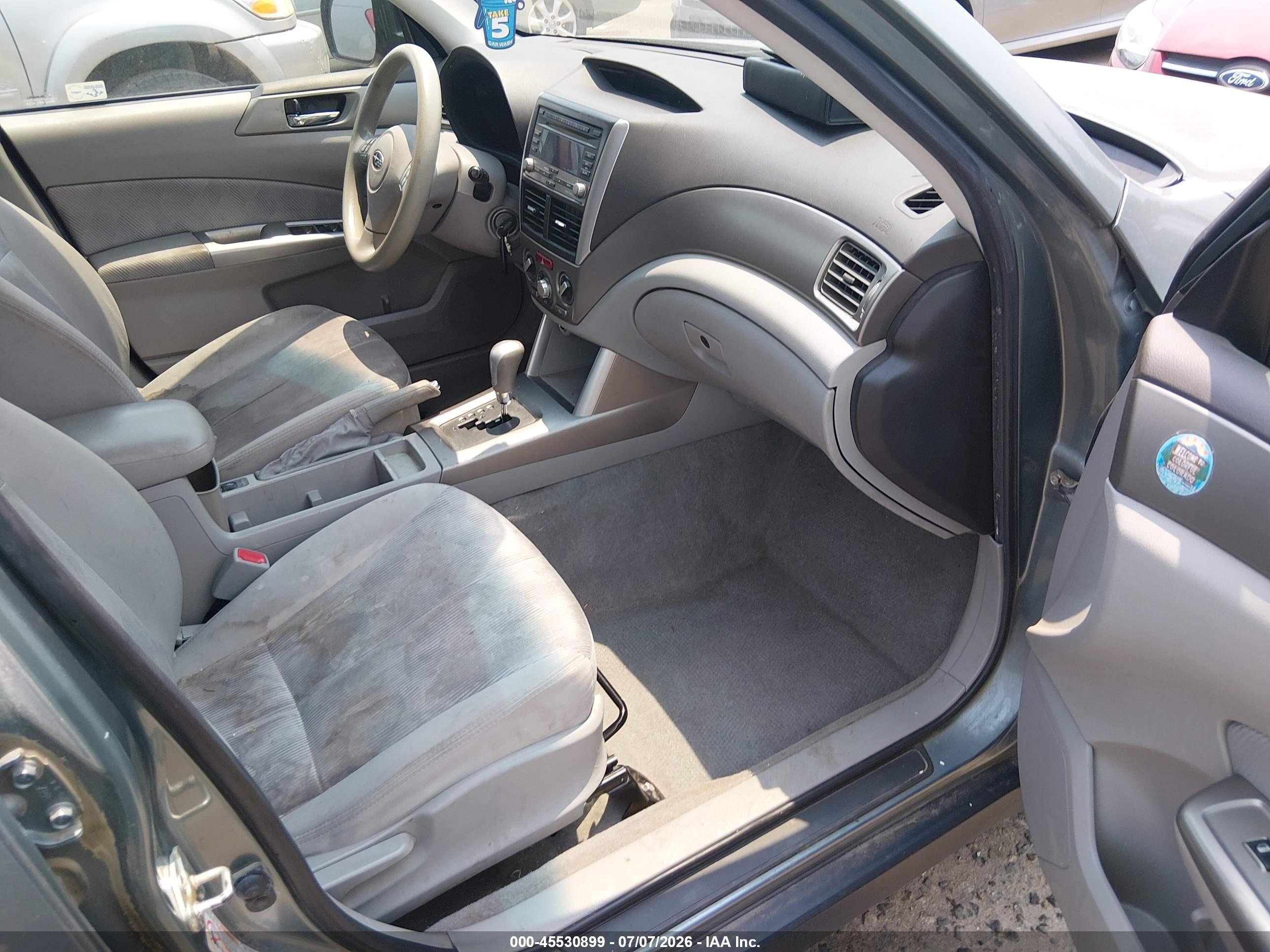 2010 Subaru Forester 2.5x Premium Blue vin: JF2SH6CC8AH907822