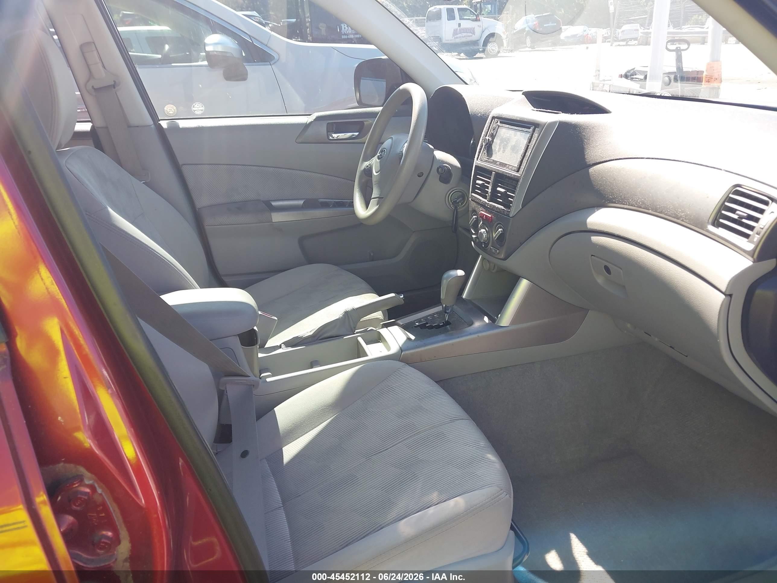 2010 Subaru Forester 2.5x Premium Красный vin: JF2SH6CC8AH913006