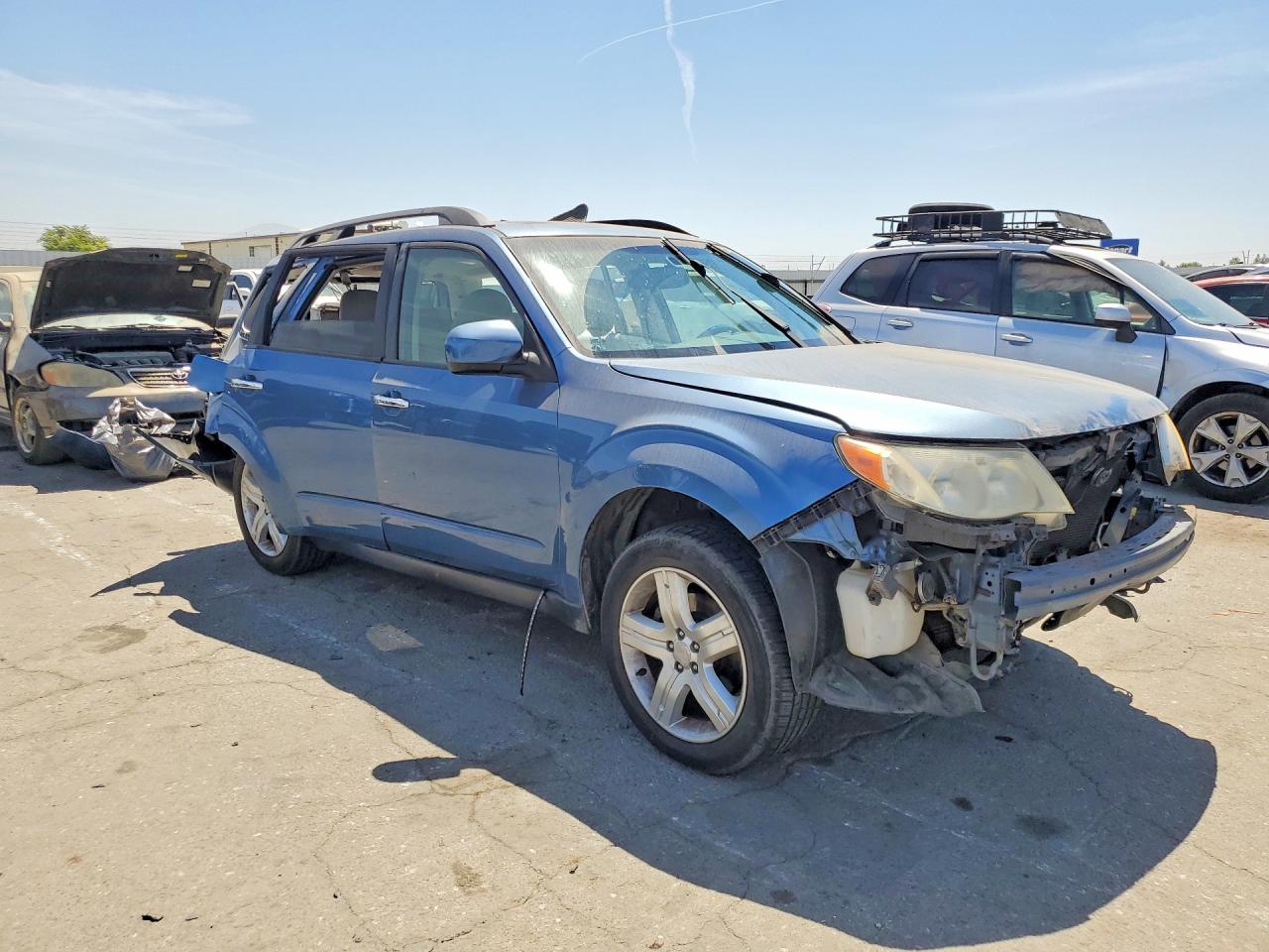 2010 Subaru Forester 2.5x Premium Blue vin: JF2SH6CC9AH715292
