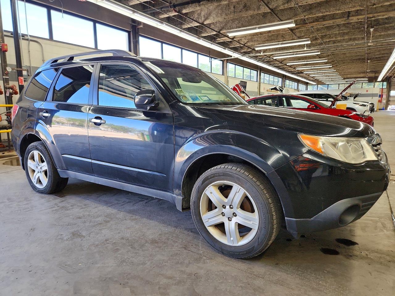 2010 Subaru Forester 2.5x Premium Black vin: JF2SH6CC9AH725417