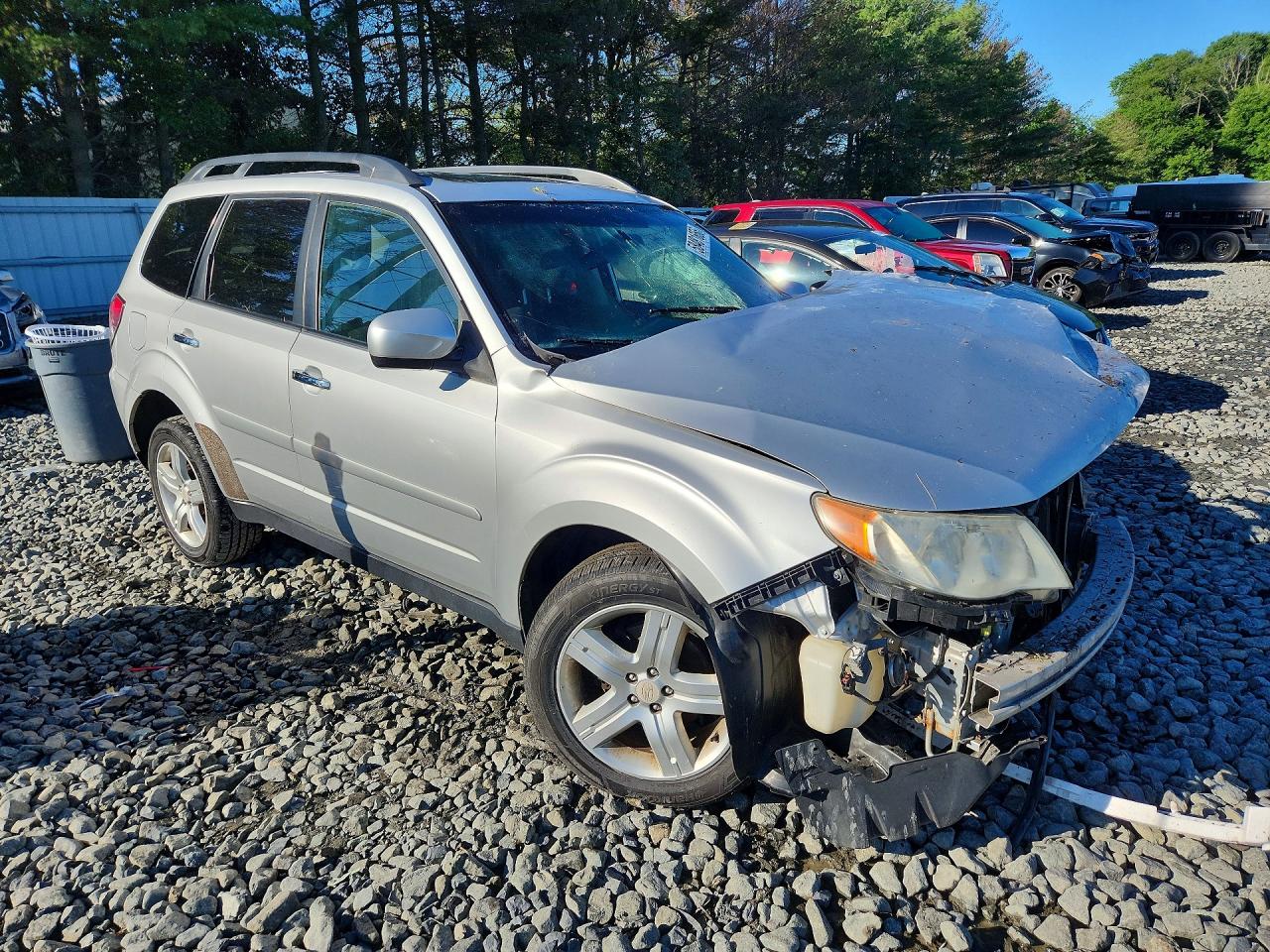 2010 Subaru Forester 2.5x Premium Silver vin: JF2SH6CC9AH730794