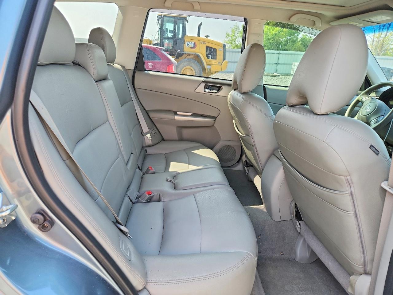 2010 Subaru Forester 2.5x Premium Blue vin: JF2SH6CC9AH748048