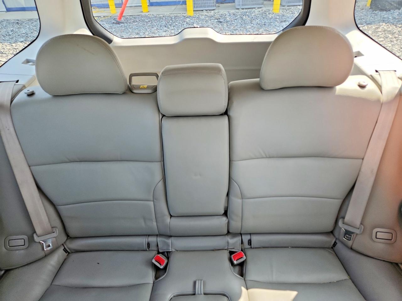 2010 Subaru Forester 2.5x Premium Blue vin: JF2SH6CC9AH748048