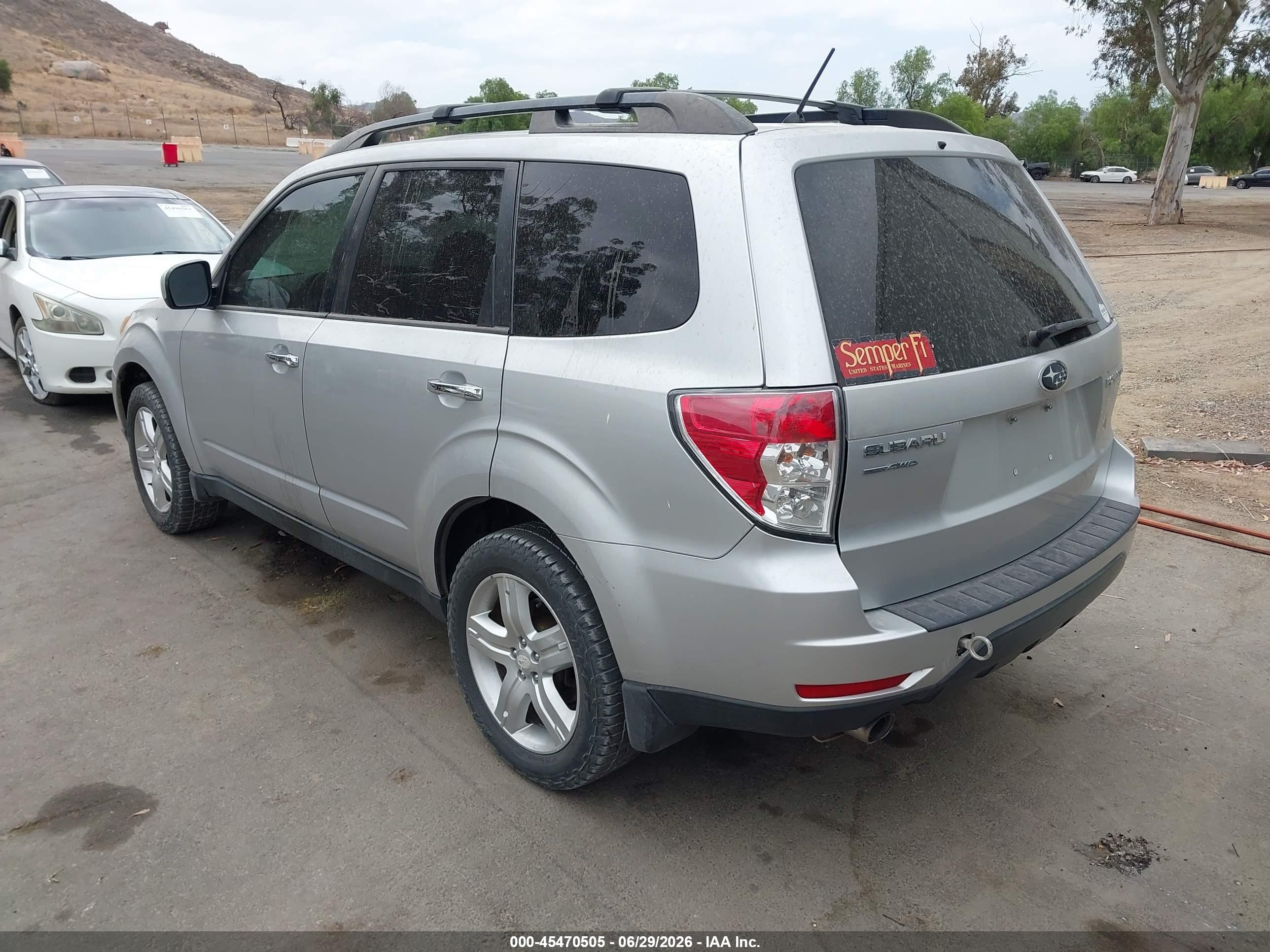 2010 Subaru Forester 2.5x Premium Silver vin: JF2SH6CC9AH767554