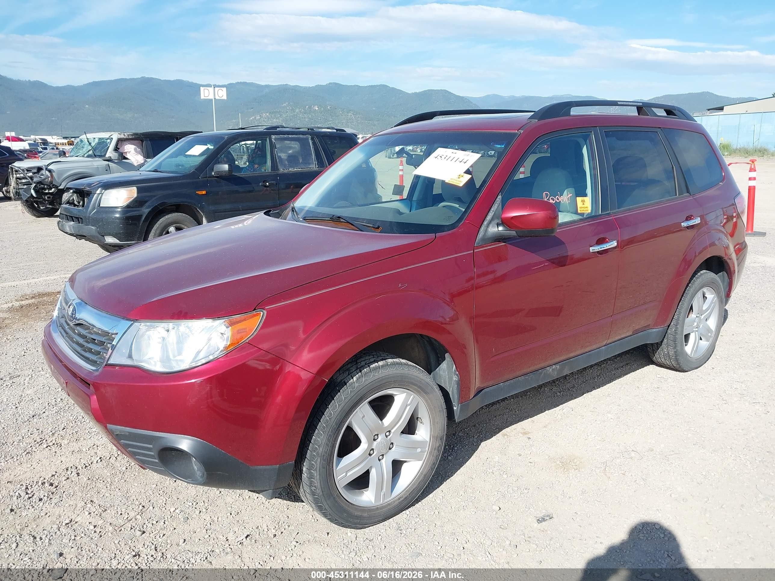 2010 Subaru Forester 2.5x Premium Red vin: JF2SH6CC9AH769904