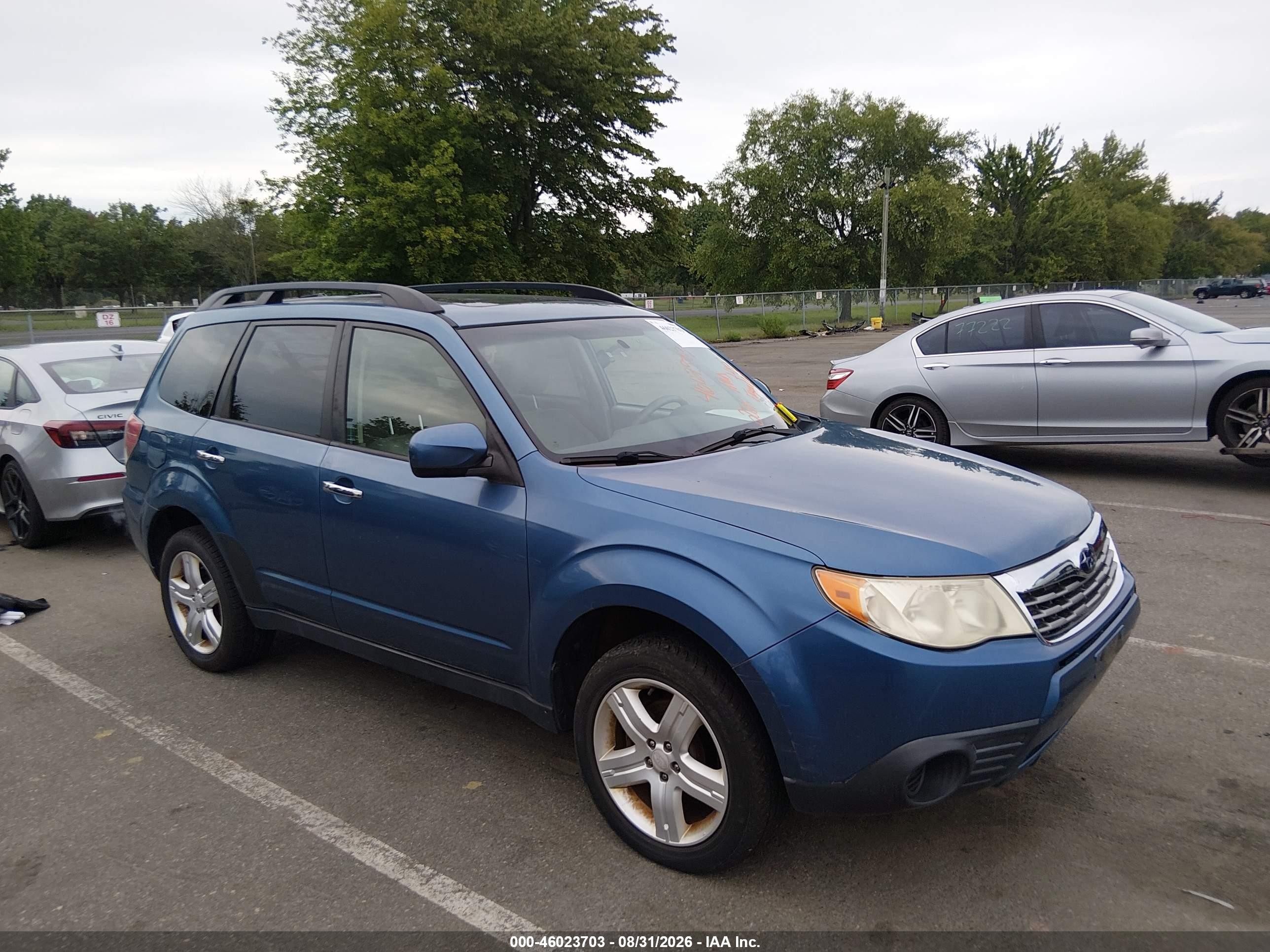 2010 Subaru Forester 2.5x Premium Синий vin: JF2SH6CC9AH772527