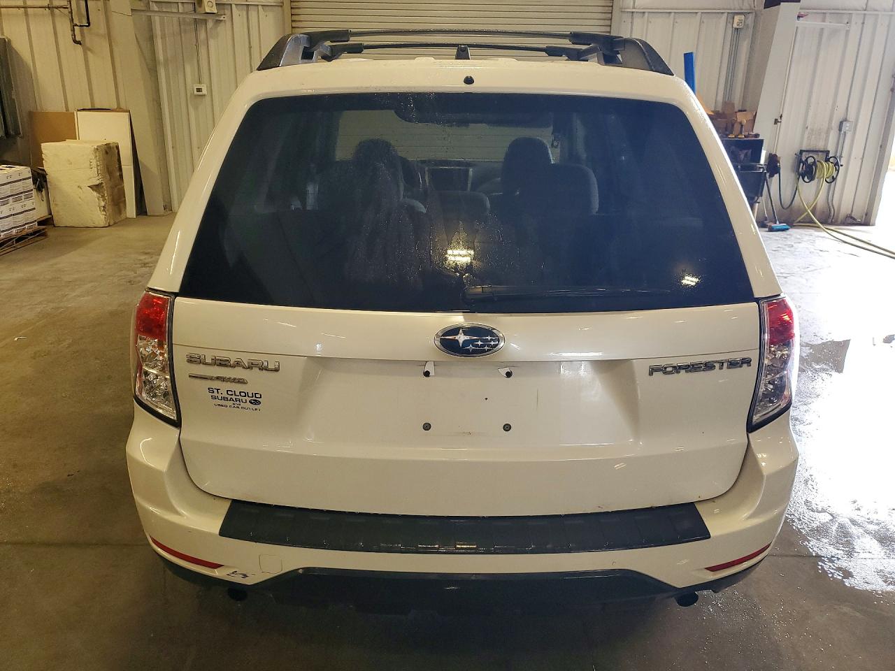 2010 Subaru Forester 2.5x Premium Белый vin: JF2SH6CC9AH784399