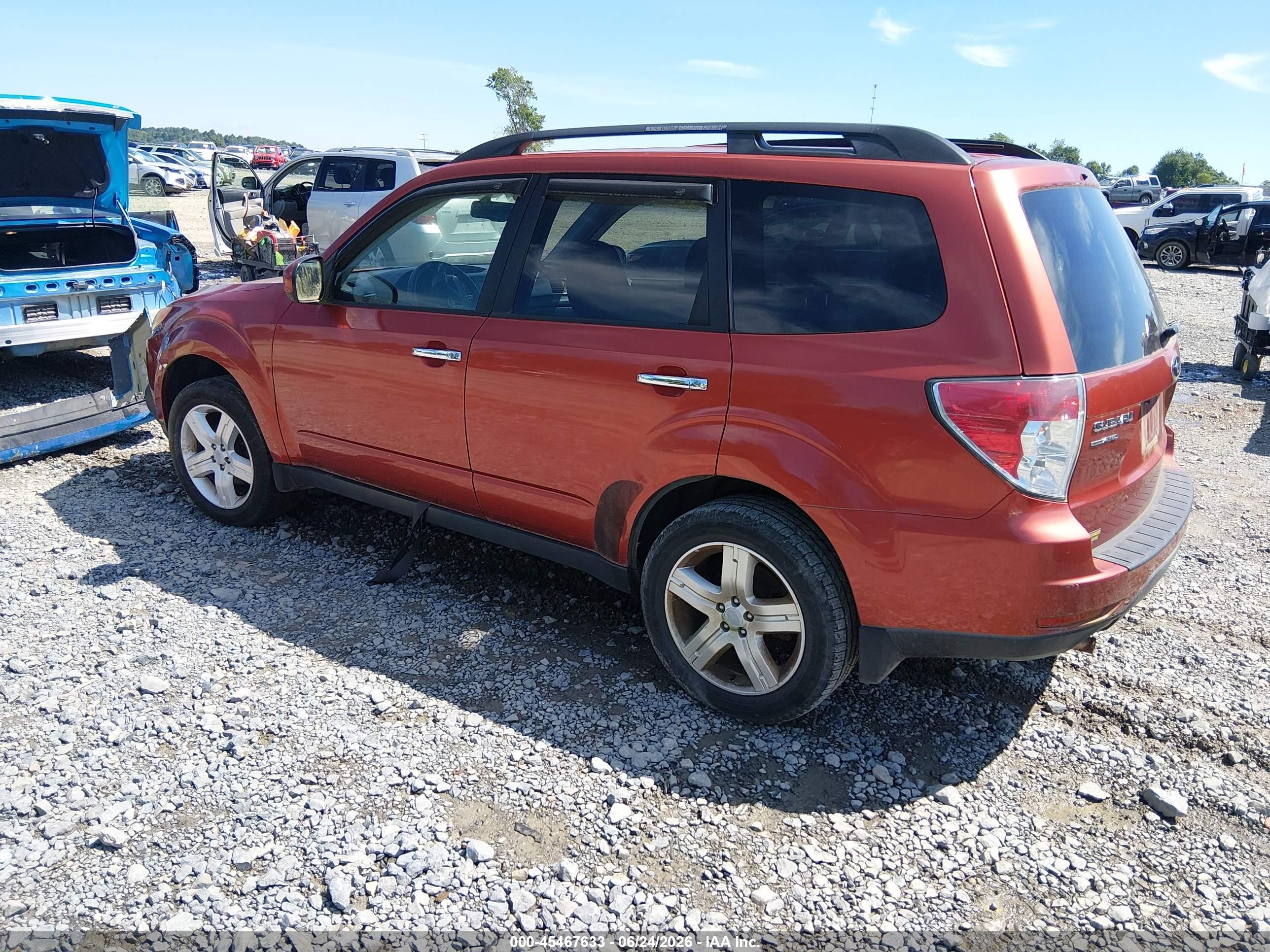 2010 Subaru Forester 2.5x Premium Orange vin: JF2SH6CC9AH799212