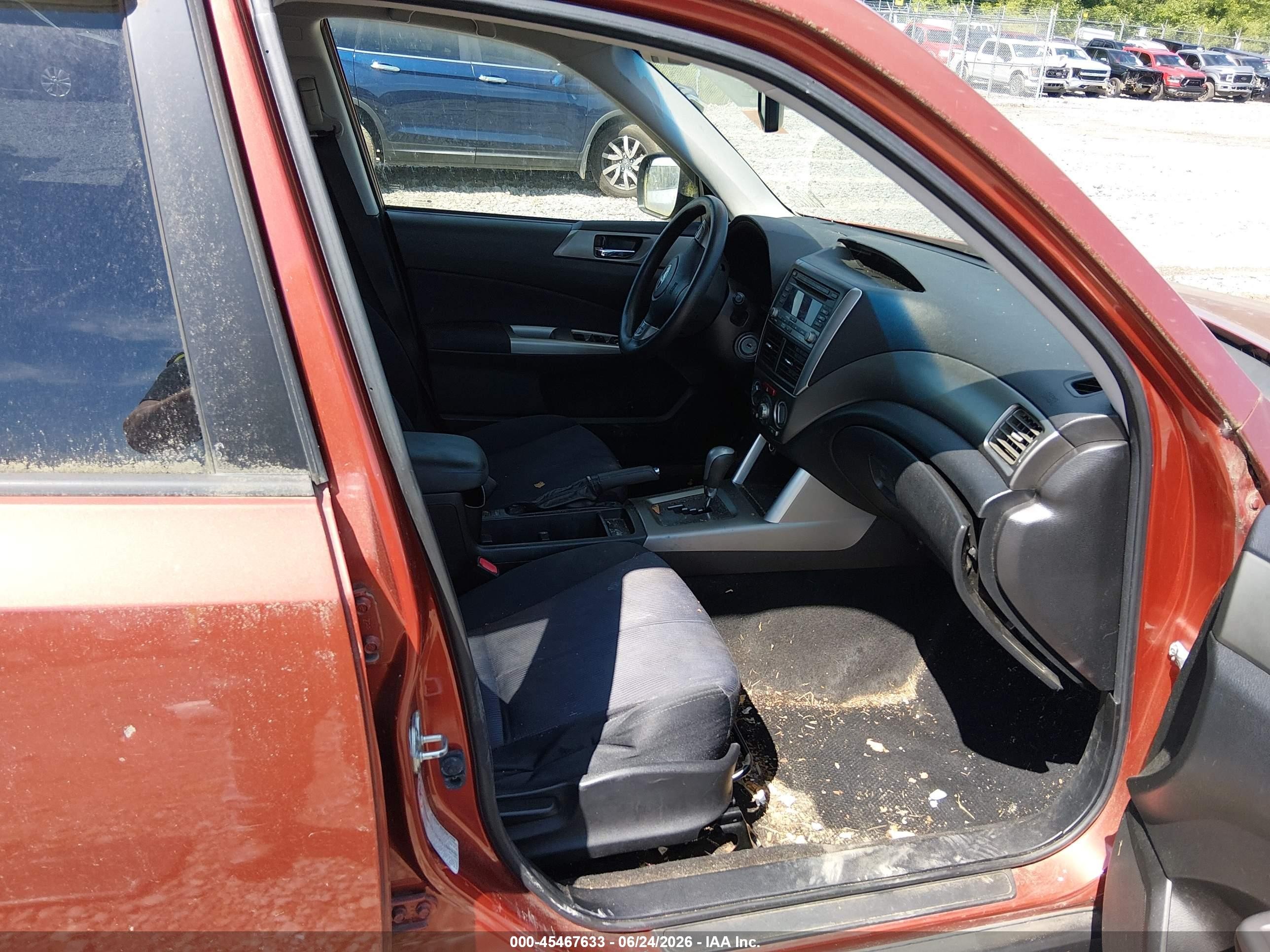 2010 Subaru Forester 2.5x Premium Orange vin: JF2SH6CC9AH799212