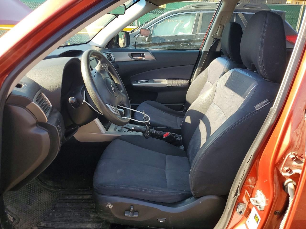 2010 Subaru Forester 2.5x Premium Темно-бордовый vin: JF2SH6CC9AH910910