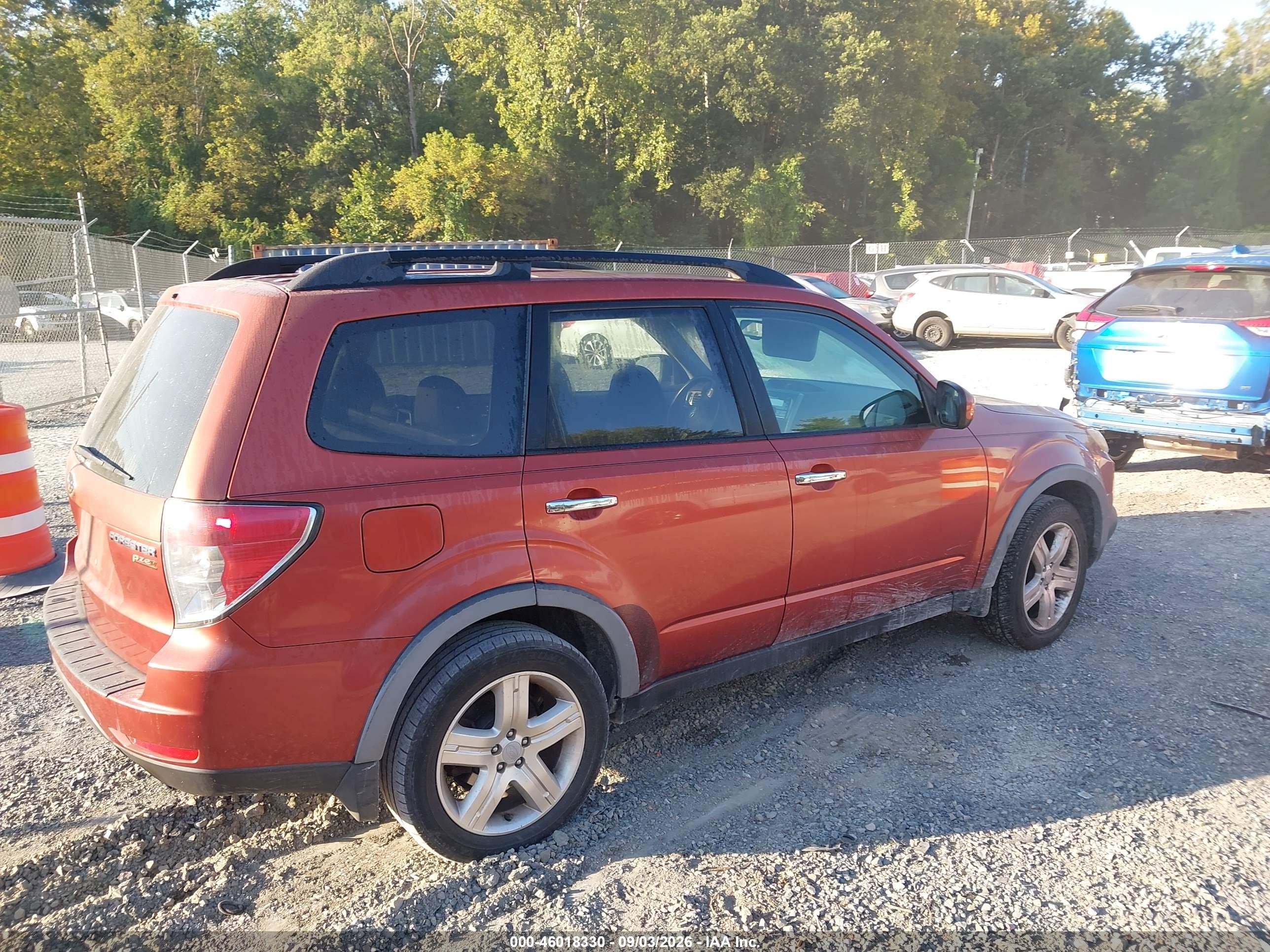 2010 Subaru Forester 2.5x Premium Orange vin: JF2SH6CCXAH707282