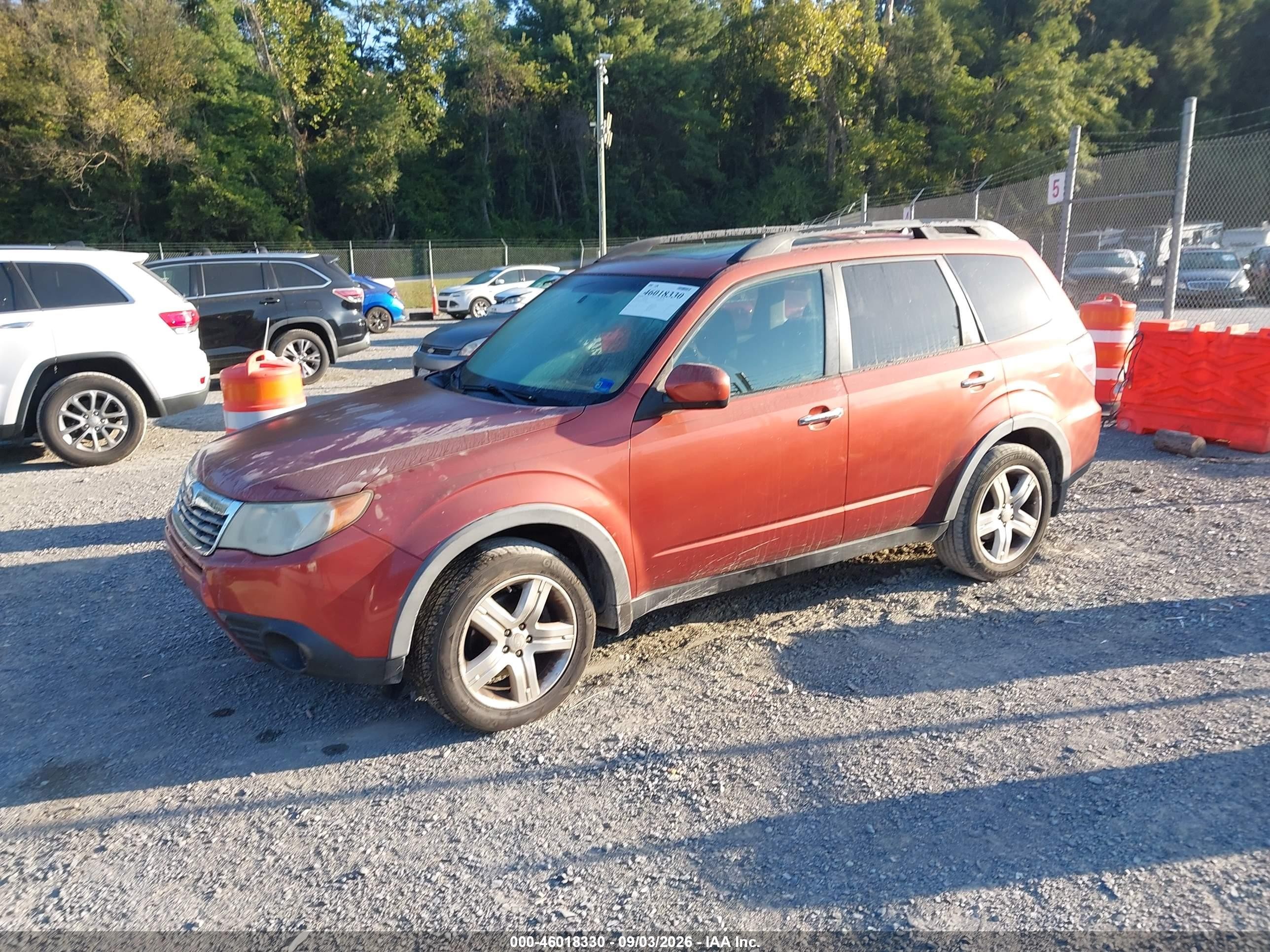 2010 Subaru Forester 2.5x Premium Orange vin: JF2SH6CCXAH707282