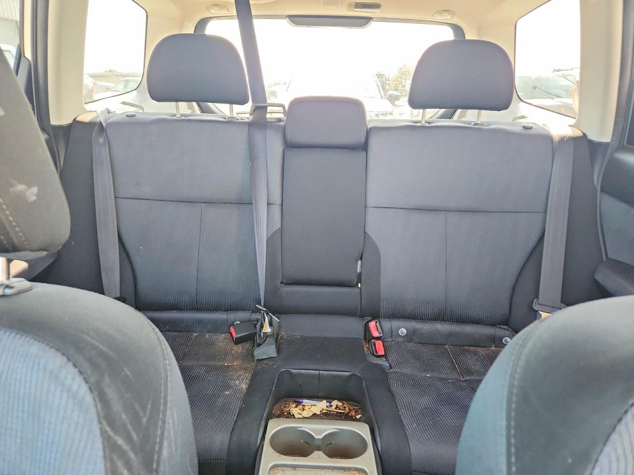 2010 Subaru Forester 2.5x Premium Silver vin: JF2SH6CCXAH720551